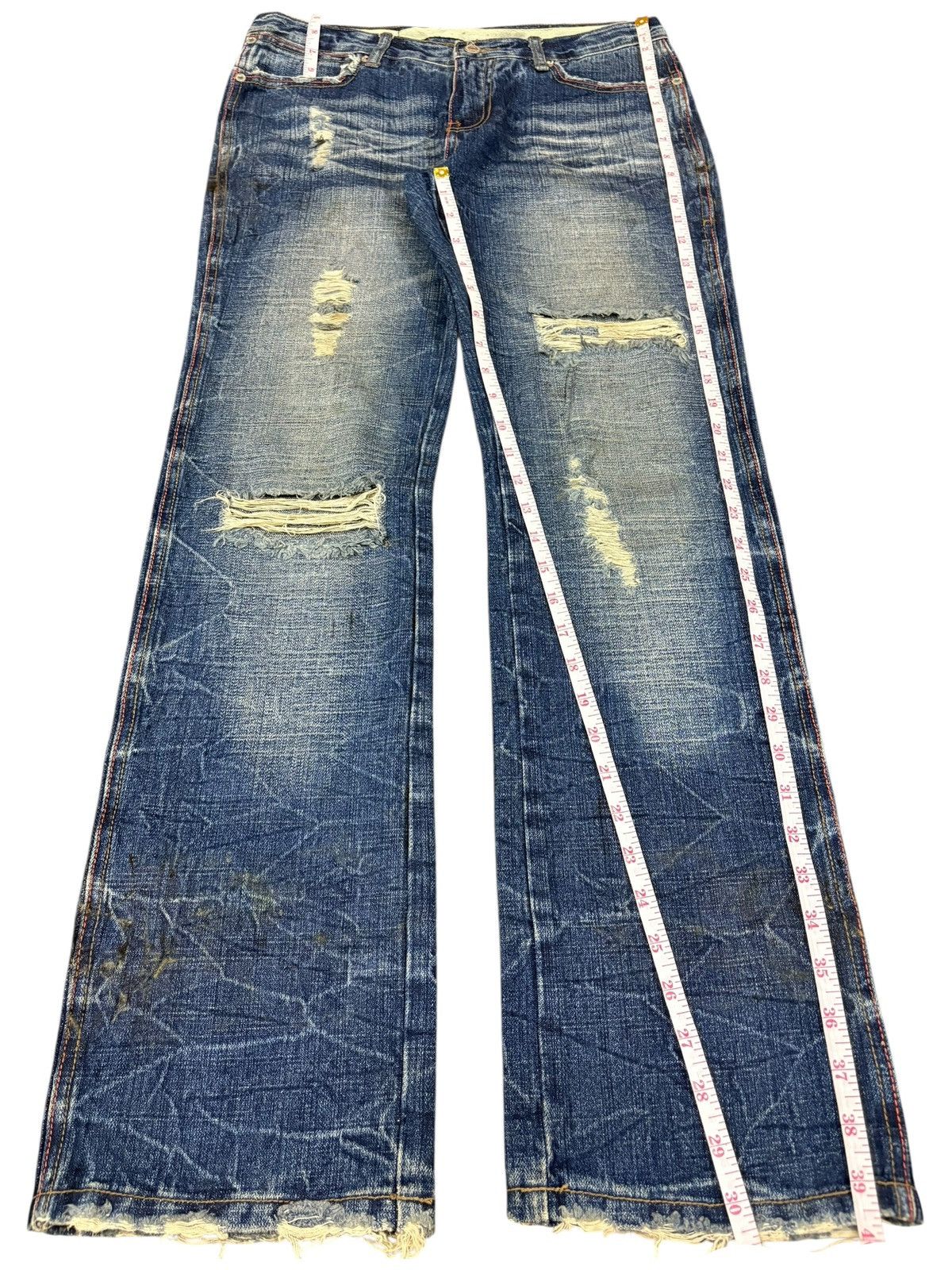 Japanese Brand Vintage Japanese Brand Crack Mud Wash Distressed Loose Jeans Size US 31 - 12 Thumbnail