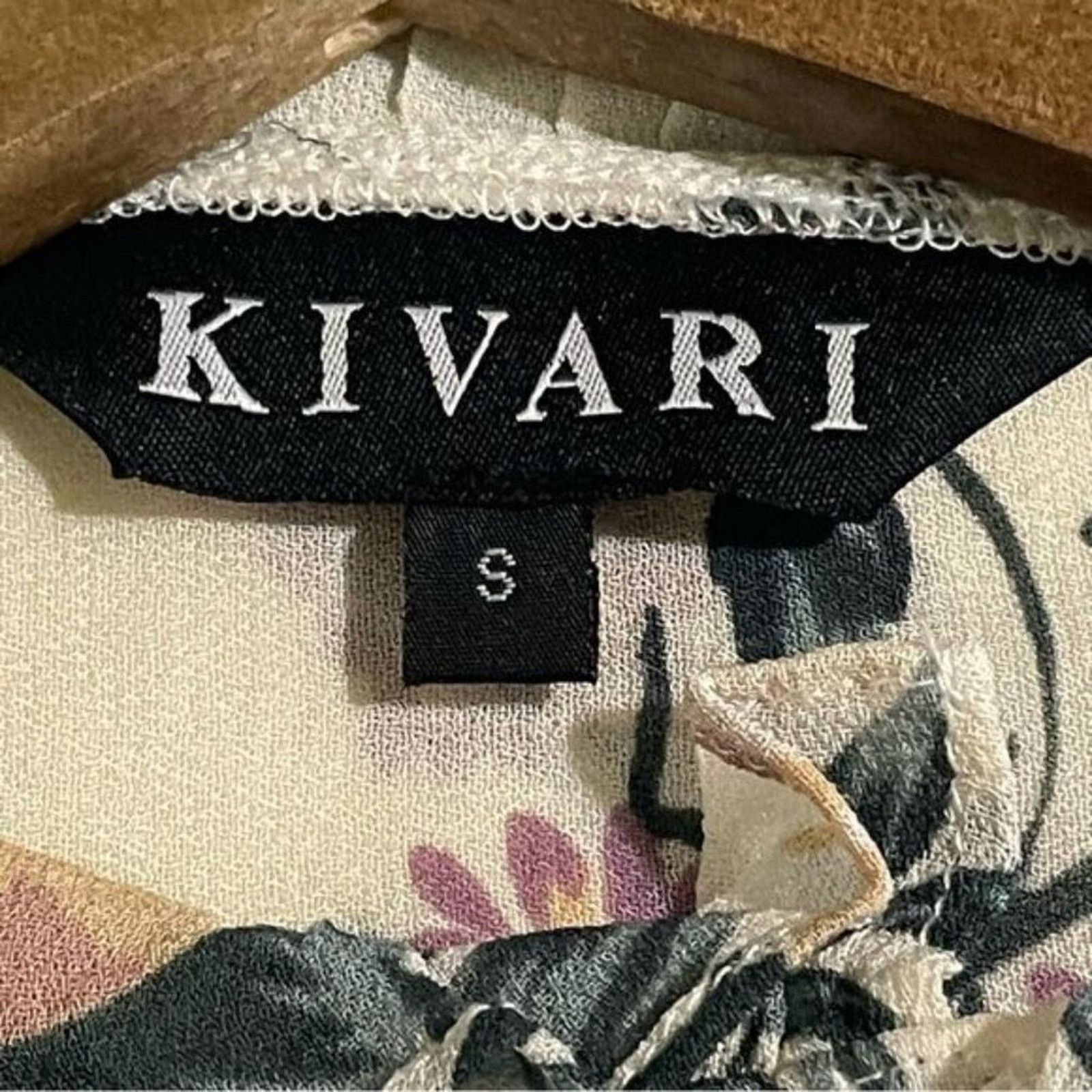 Other Kivari Womens ChiffonRuffle Pleated Floral Blouse Small Size S / US 4 / IT 40 - 9 Thumbnail