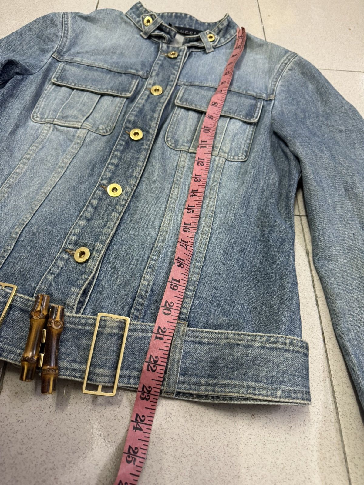Gucci VINTAGE 2004 GUCCI X TOM FORD BAMBOO BELT DENIM JACKET Size M / US 6-8 / IT 42-44 - 12 Thumbnail