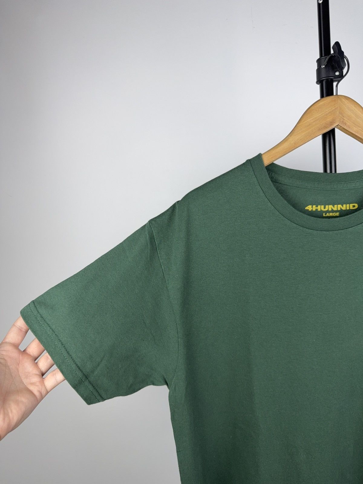 4HUNNID 4Hunnid Green Graphic T-Shirt “Good Sex No Stress” L Size US L / EU 52-54 / 3 - 4 Thumbnail