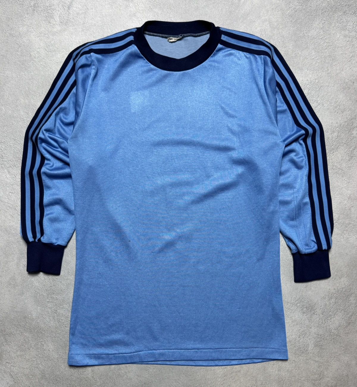 Adidas 80s Adidas Template Football Shirt Soccer Jersey Long Sleeve Size US M / EU 48-50 / 2 - 1 Thumbnail