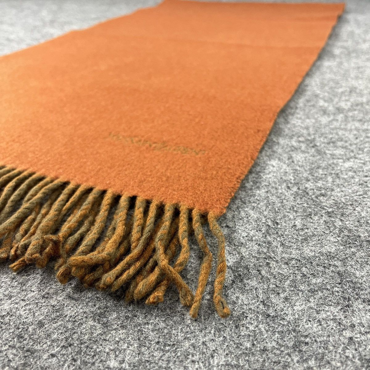 Vintage Vintage Yves Saint Laurent Scarf / Muffler / Neckwear K001 Size ONE SIZE - 6 Thumbnail