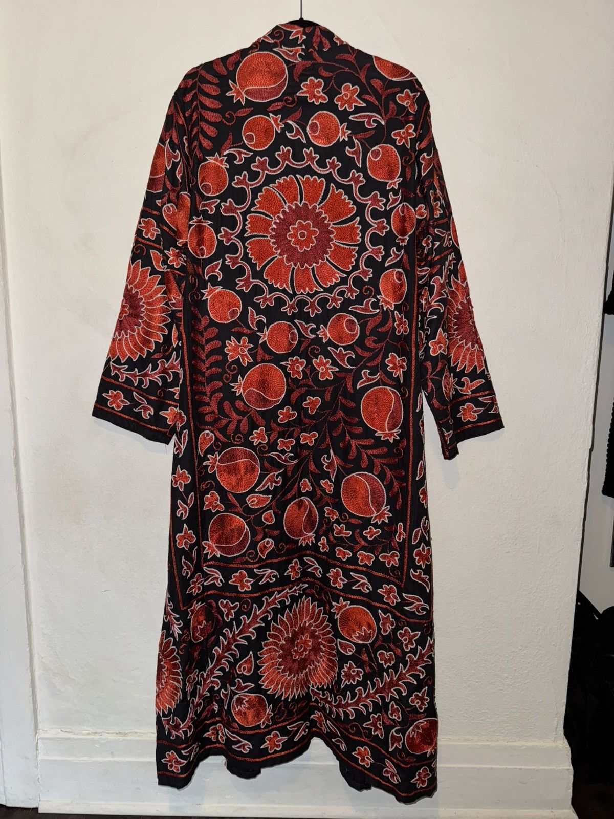Handmade Turkish Red Black Handmade Embroidered Full Length Kaftan Size ONE SIZE - 1 Thumbnail