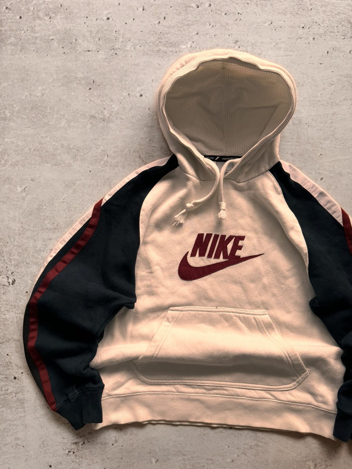 Nike × Vintage NIKE VINTAGE CENTER LOGO OVERSIZE BOXY HOODIE Size US S / EU 44-46 / 1 - 2 Thumbnail