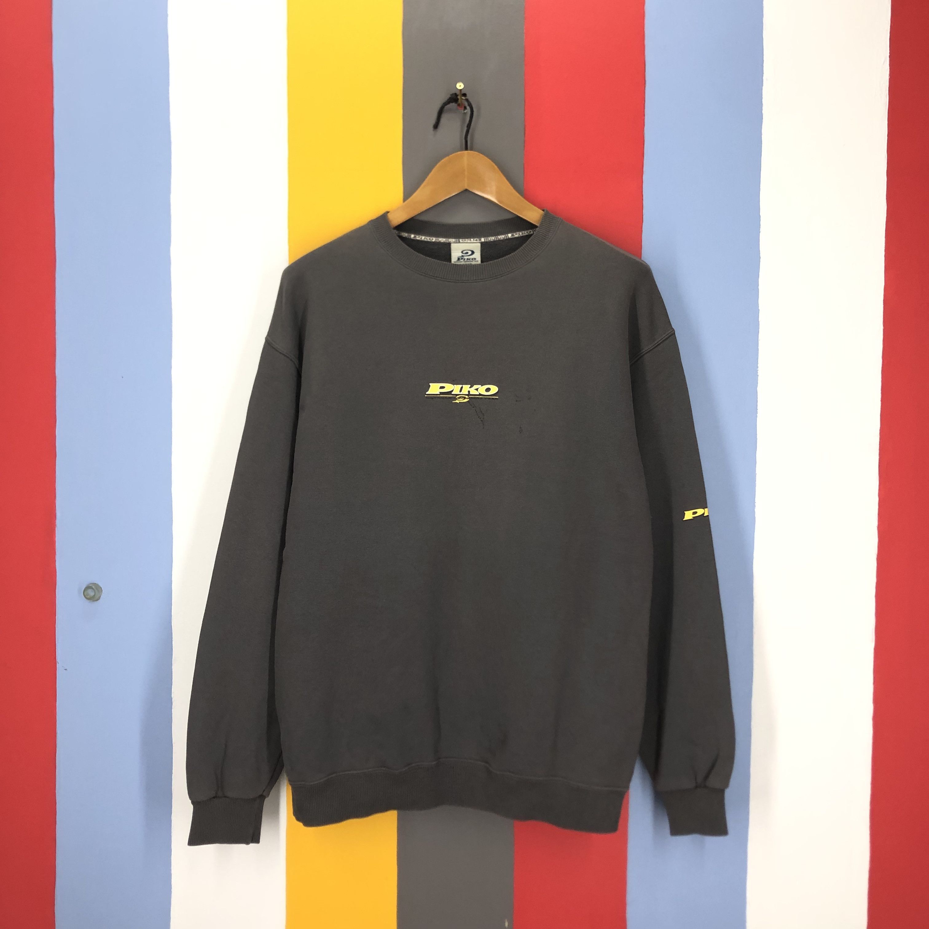 Vintage Vintage PIKO HAWAIIAN LONGBOARD Sweatshirt #1642/03 Size US L / EU 52-54 / 3 - 6 Thumbnail