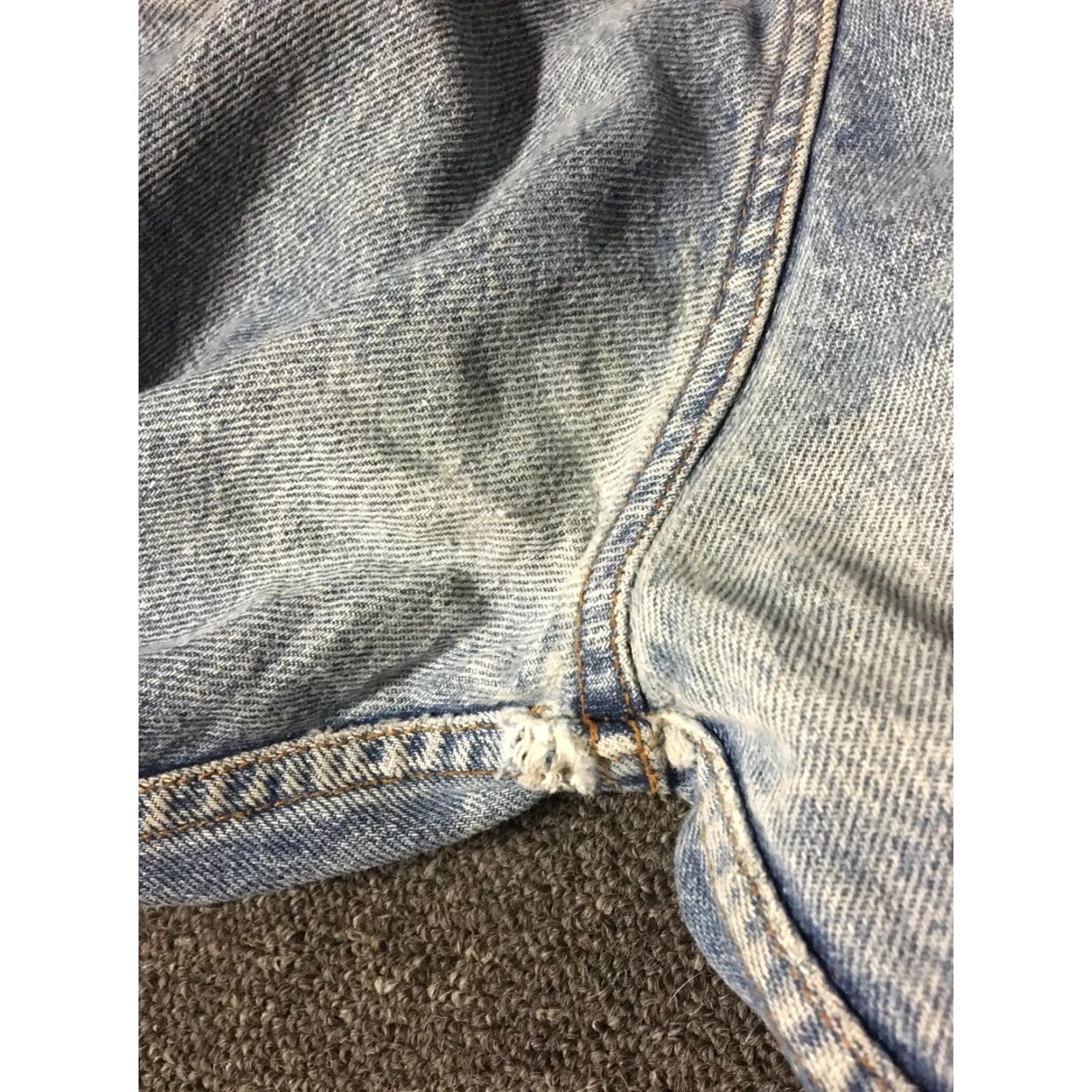 Levi's VINTAGE Levi’s 505 Jeans 38/32 Distressed Orange Tab 80s 90s USA Biker Levi's 569 Mens Jeans Straight Denim Blue Size US 38 / EU 54 - 4 Thumbnail