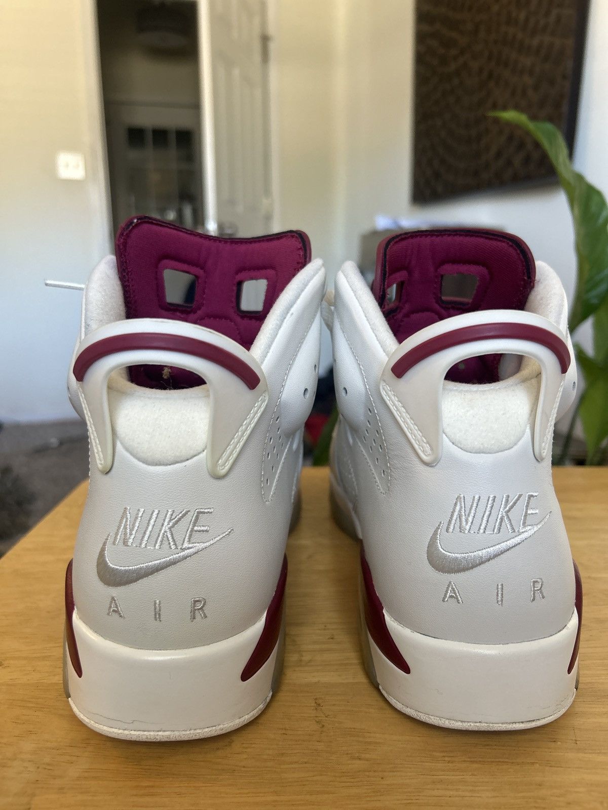 Jordan Brand × Nike Air Jordan 6 Retro Marron Size US 10.5 / EU 43-44 - 4 Thumbnail