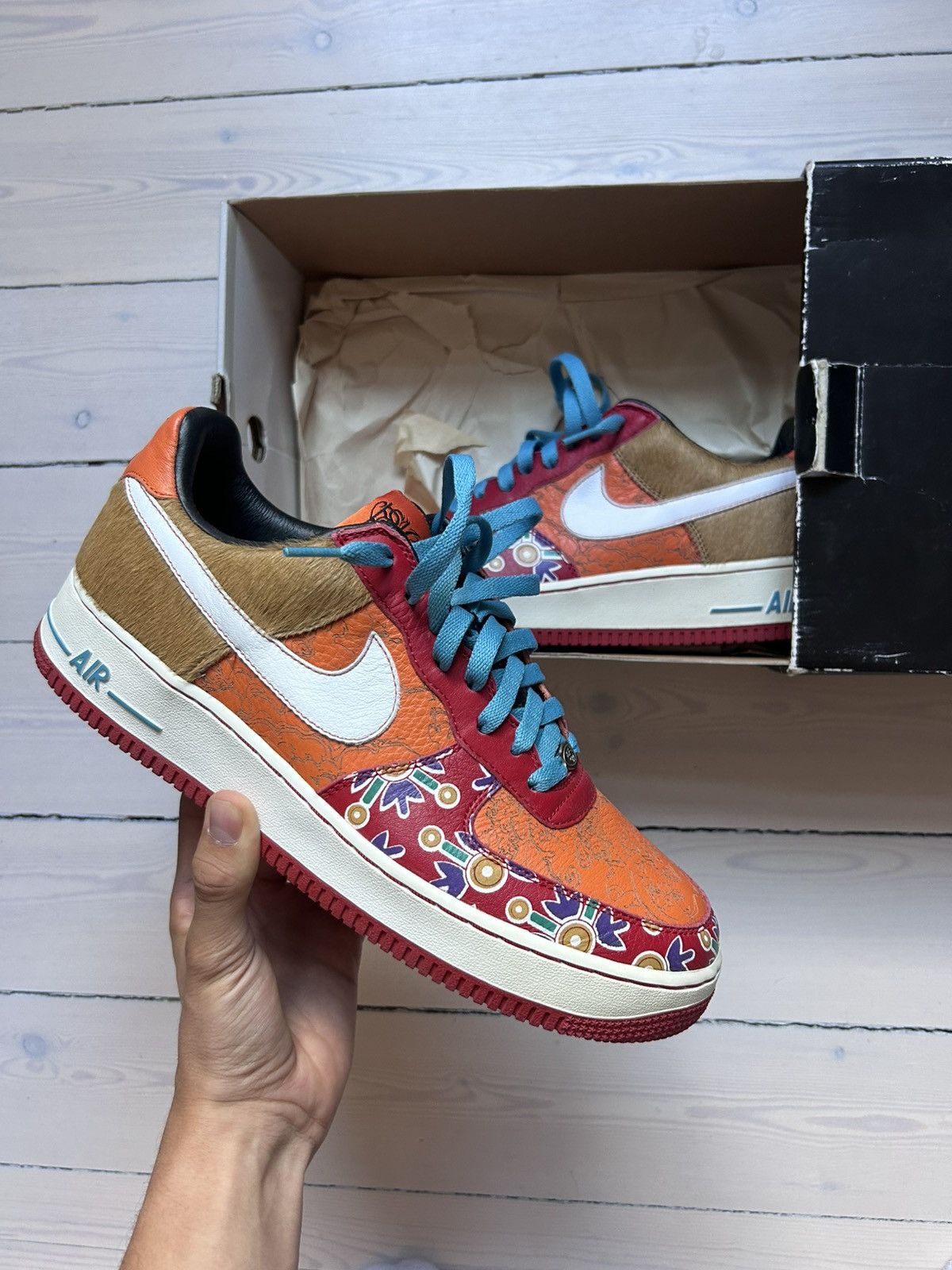 Nike Nike Year Of The Dog (2005) Size US 10.5 / EU 43-44 - 1 Thumbnail
