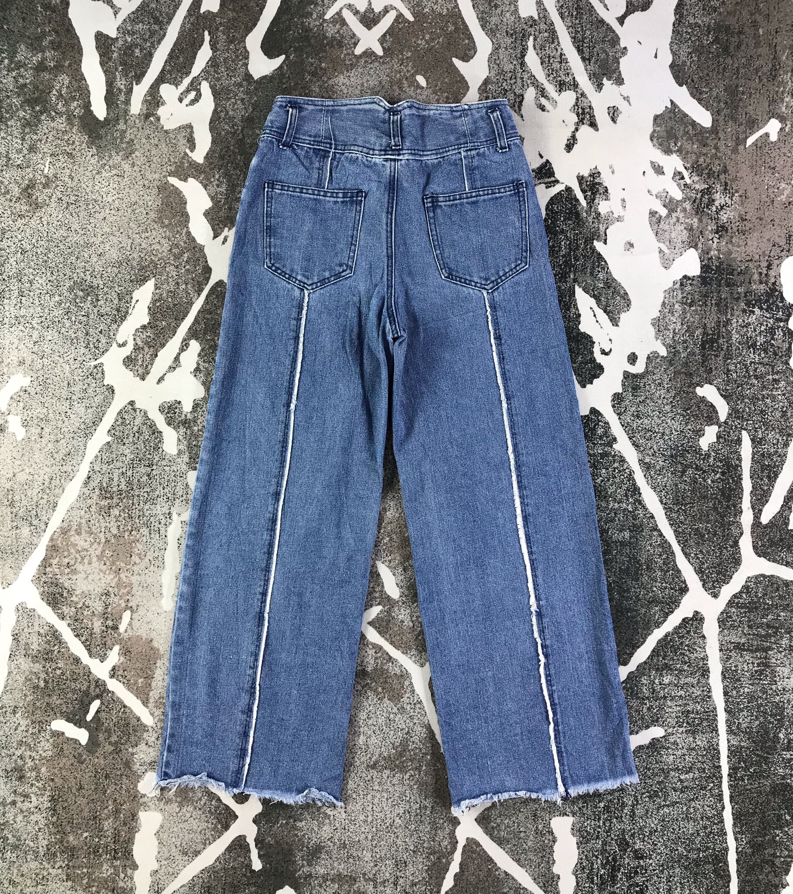 Japanese Brand Japanese Brand Clear Jeans Blue Baggy Cropped Denim KJ1758 Size 26" / US 2 / IT 38 - 2 Thumbnail