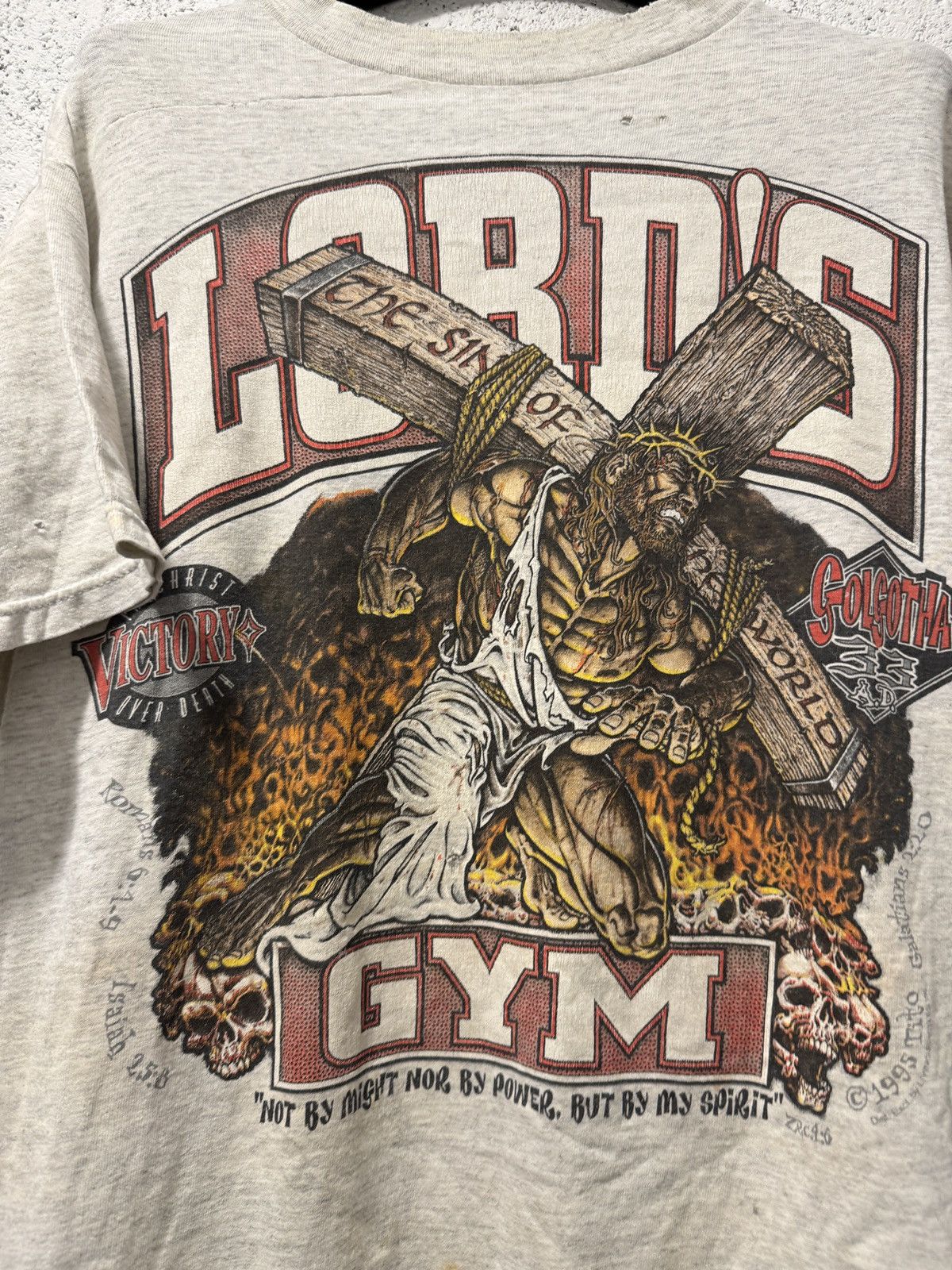 Vintage *RARE* VTG 1995 LORD’S GYM GOD BODYBUILDING NO SWEAT TEE Size US M / EU 48-50 / 2 - 2 Thumbnail