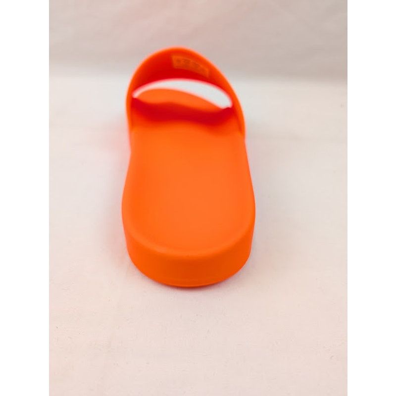 Balenciaga o1rshd1 Smooth Rubber Pool Logo Slide in Orange/Black Size US 10 / EU 43 - 10 Thumbnail