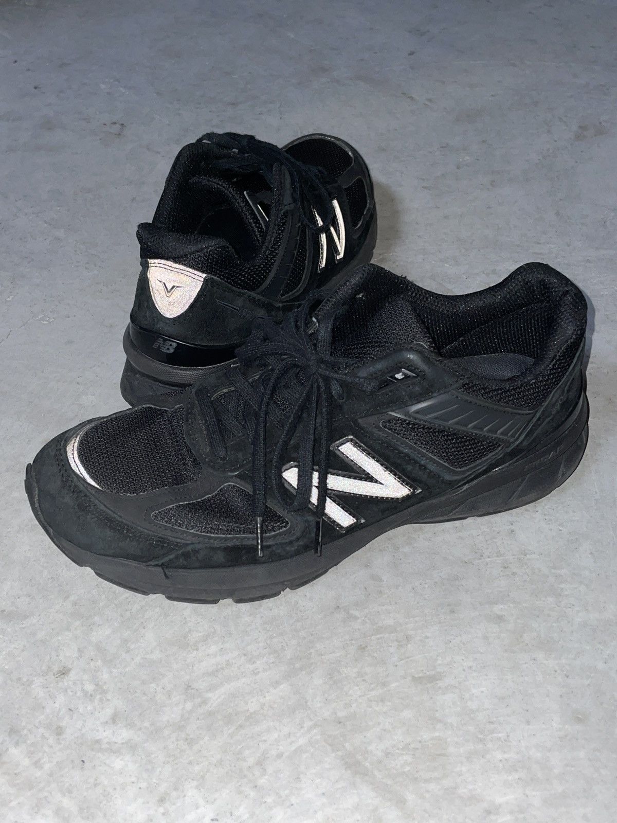 New Balance New Balance 990v5 “Triple Black” Size US 9.5 / EU 42-43 - 8 Thumbnail