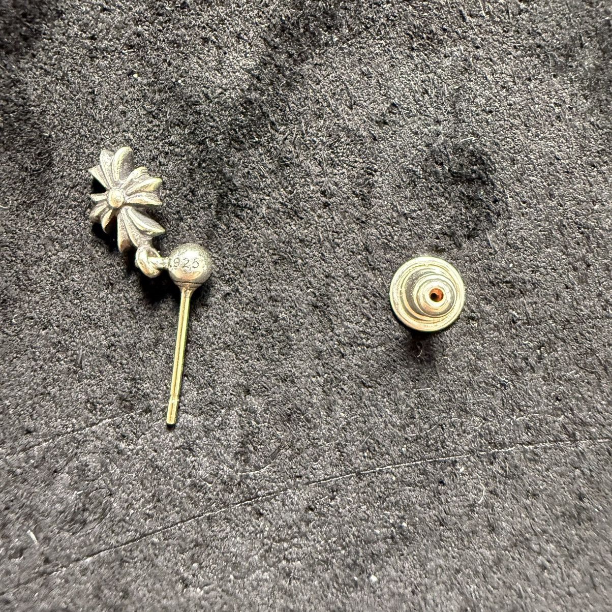 Chrome Hearts Chrome Hearts Tiny E Earring Size ONE SIZE - 6 Thumbnail