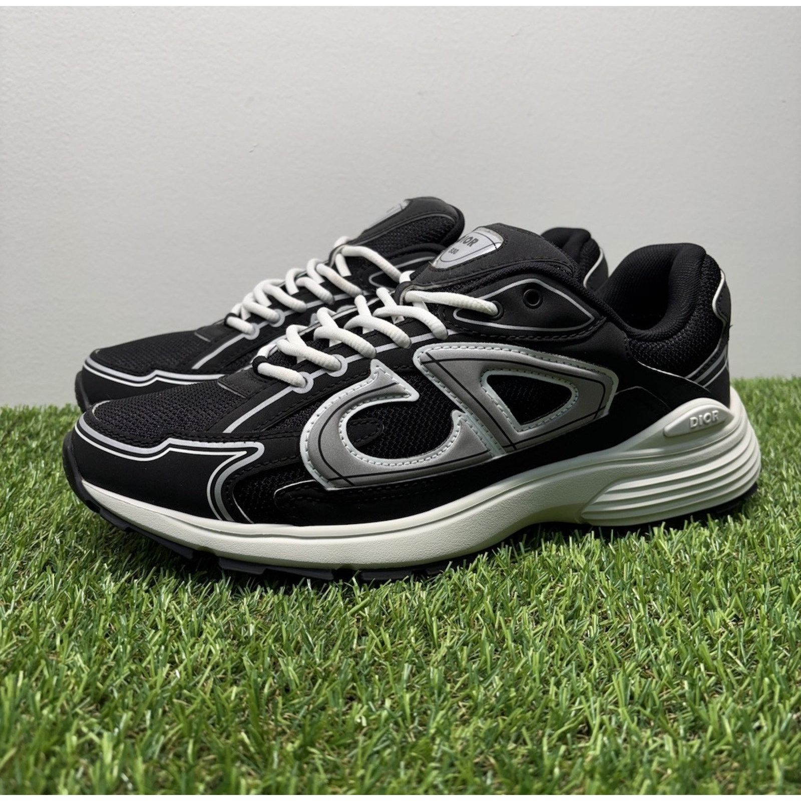 Dior B 30 Black | Grailed