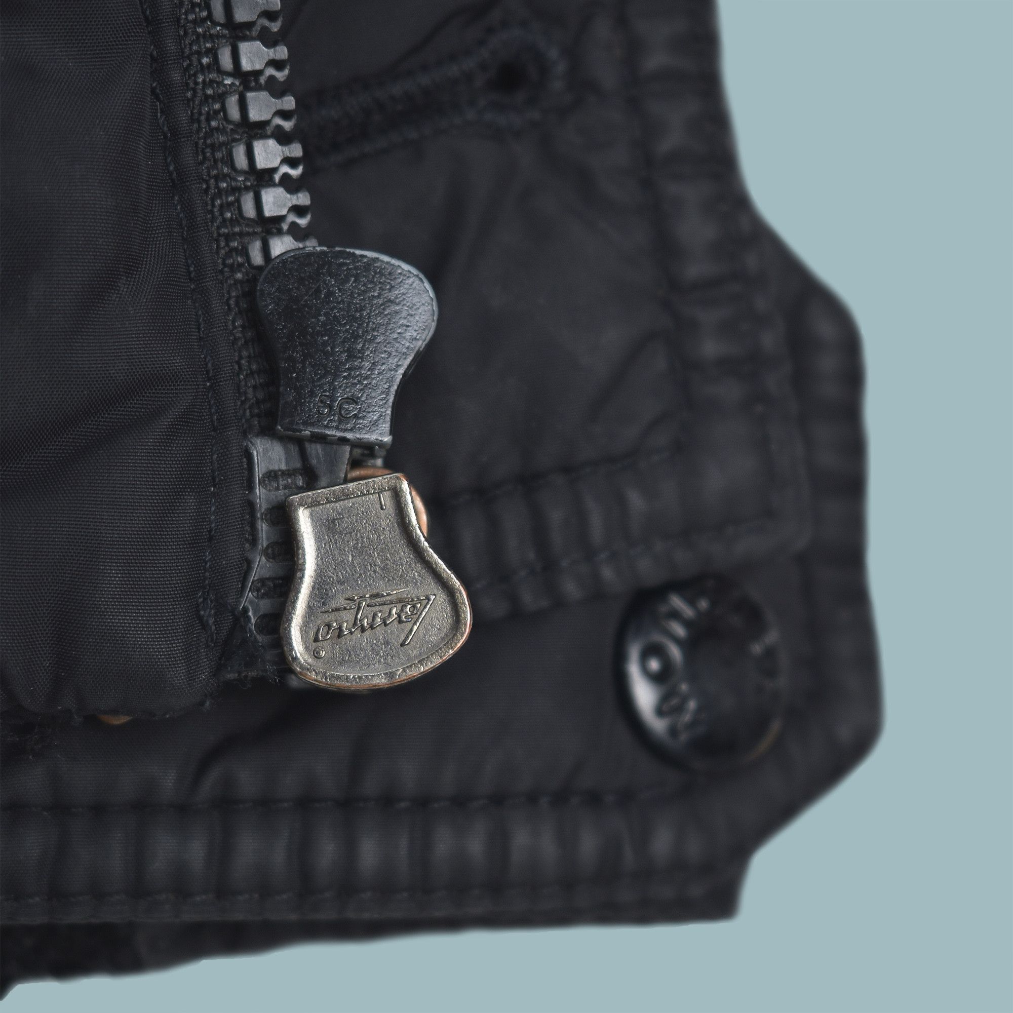 Moncler MONCLER TOURS GIUBBOTTO DOWN HOODED JACKET XL BLACK Size US XL / EU 56 / 4 - 10 Thumbnail