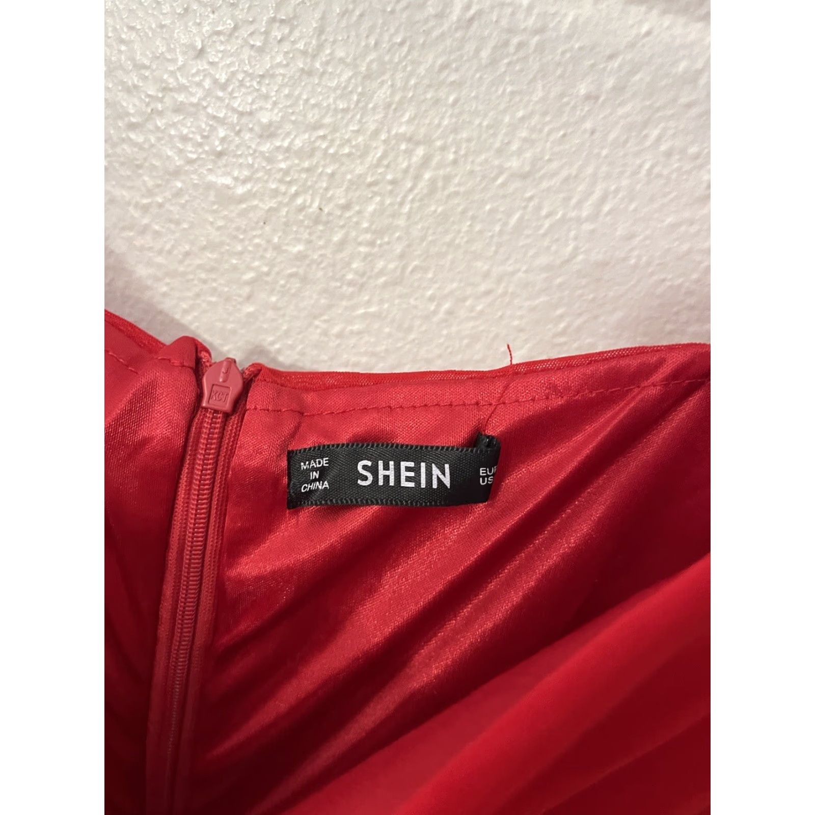 Shein SHEIN Women Red Long Sleeve Peplum Blouse Small Zip Closure Size S / US 4 / IT 40 - 2 Thumbnail