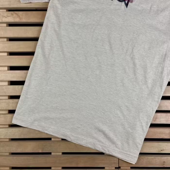 Puma × Vintage Mens Vintage Puma T Shirt Size L Size US L / EU 52-54 / 3 - 3 Thumbnail