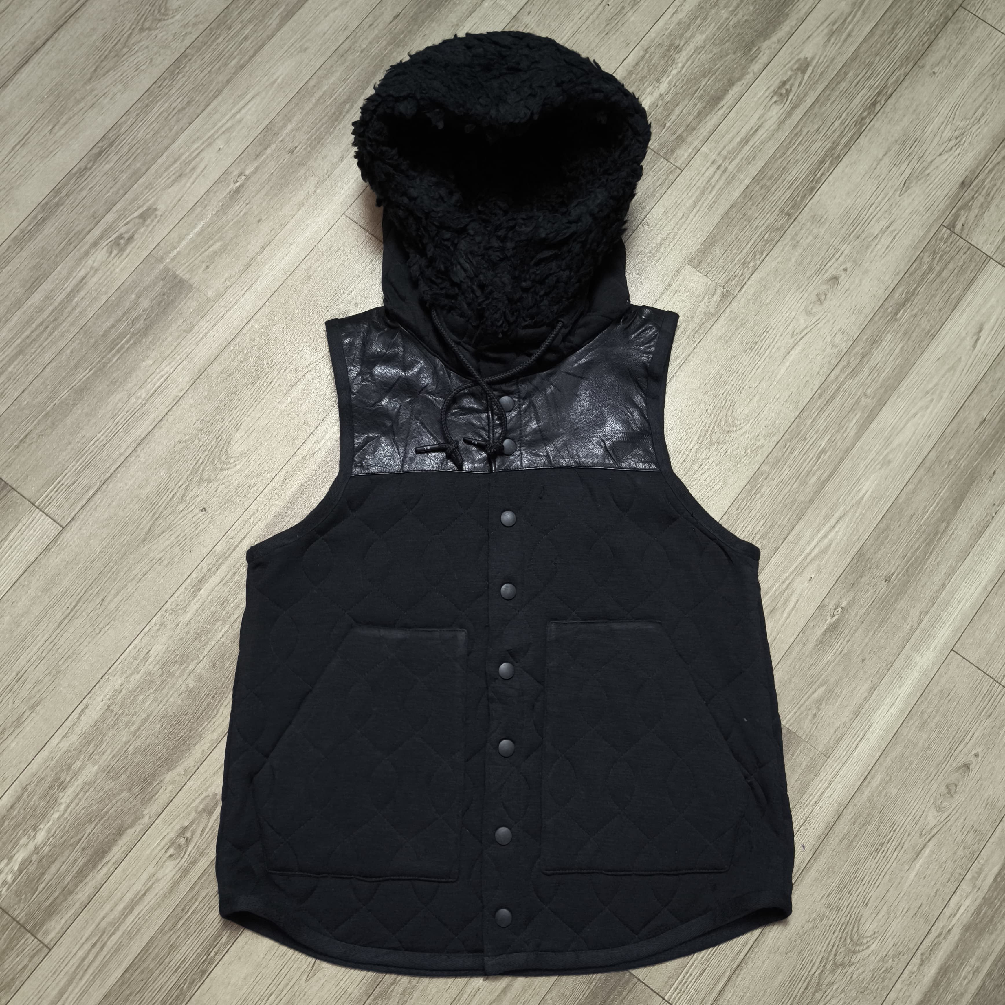 Yohji Yamamoto Y-3 Yohji Yamamoto Quilted Gilet Black Size US S / EU 44-46 / 1 - 2 Thumbnail