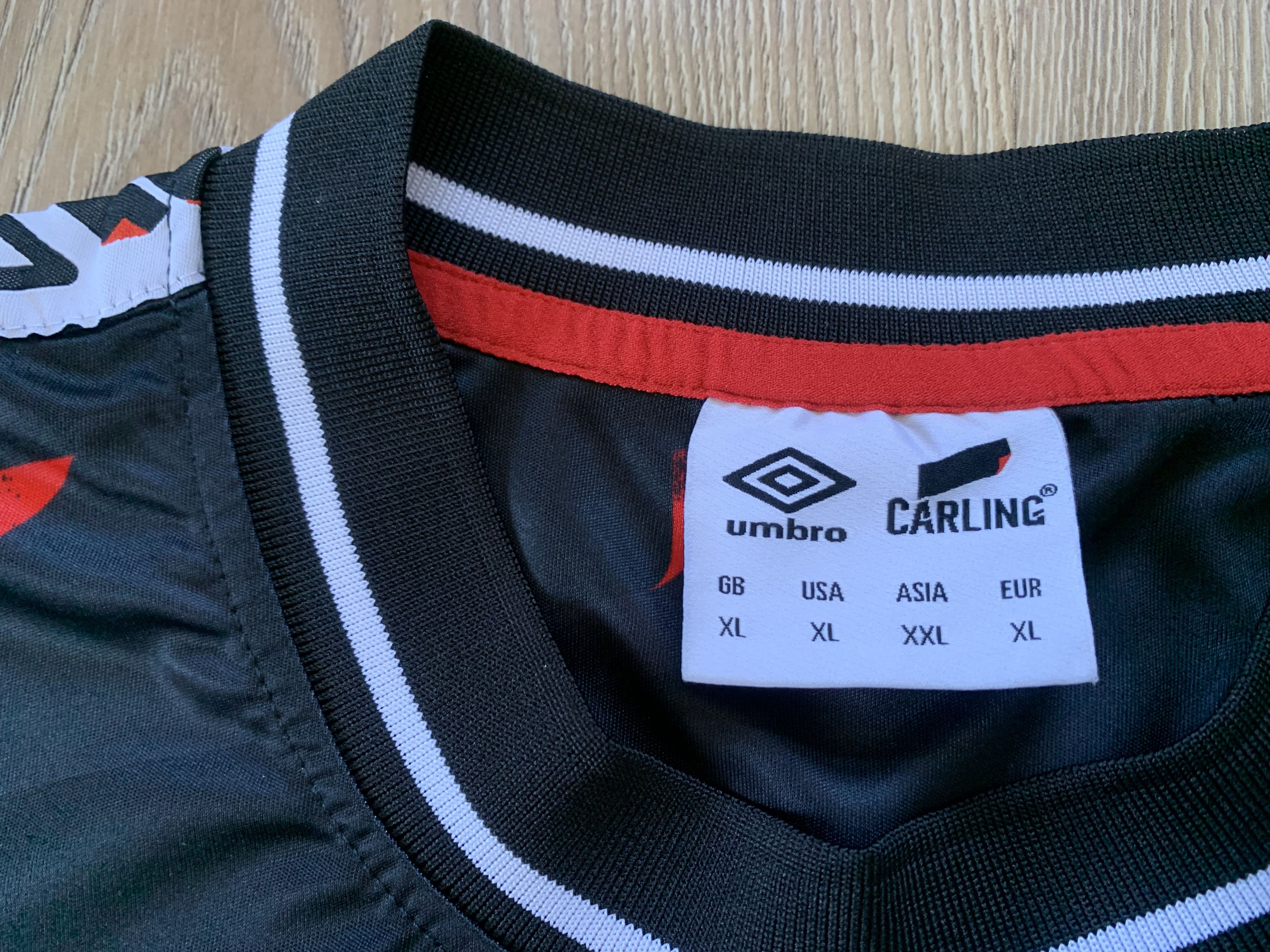 Umbro Carling Umbro Football Lampass Training T Shirt Size US XL / EU 56 / 4 - 7 Thumbnail