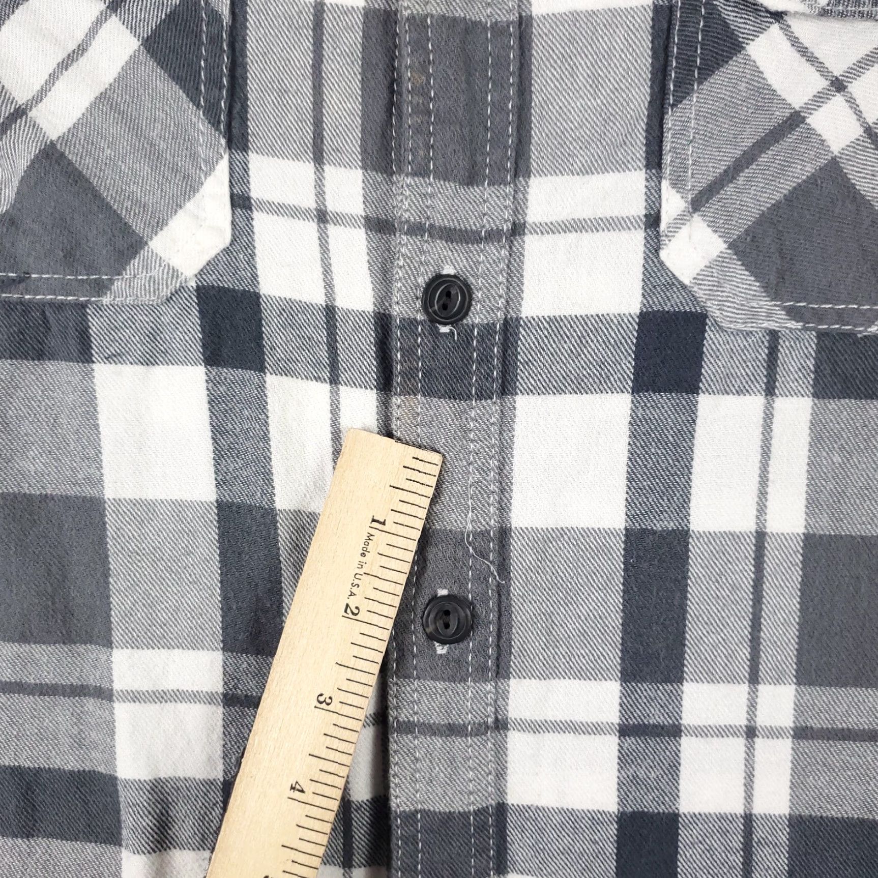 American Eagle Outfitters American Eagle Shirt Mens XL Gray Plaid Outdoors Button Up Long Sleeve Size US XL / EU 56 / 4 - 3 Thumbnail