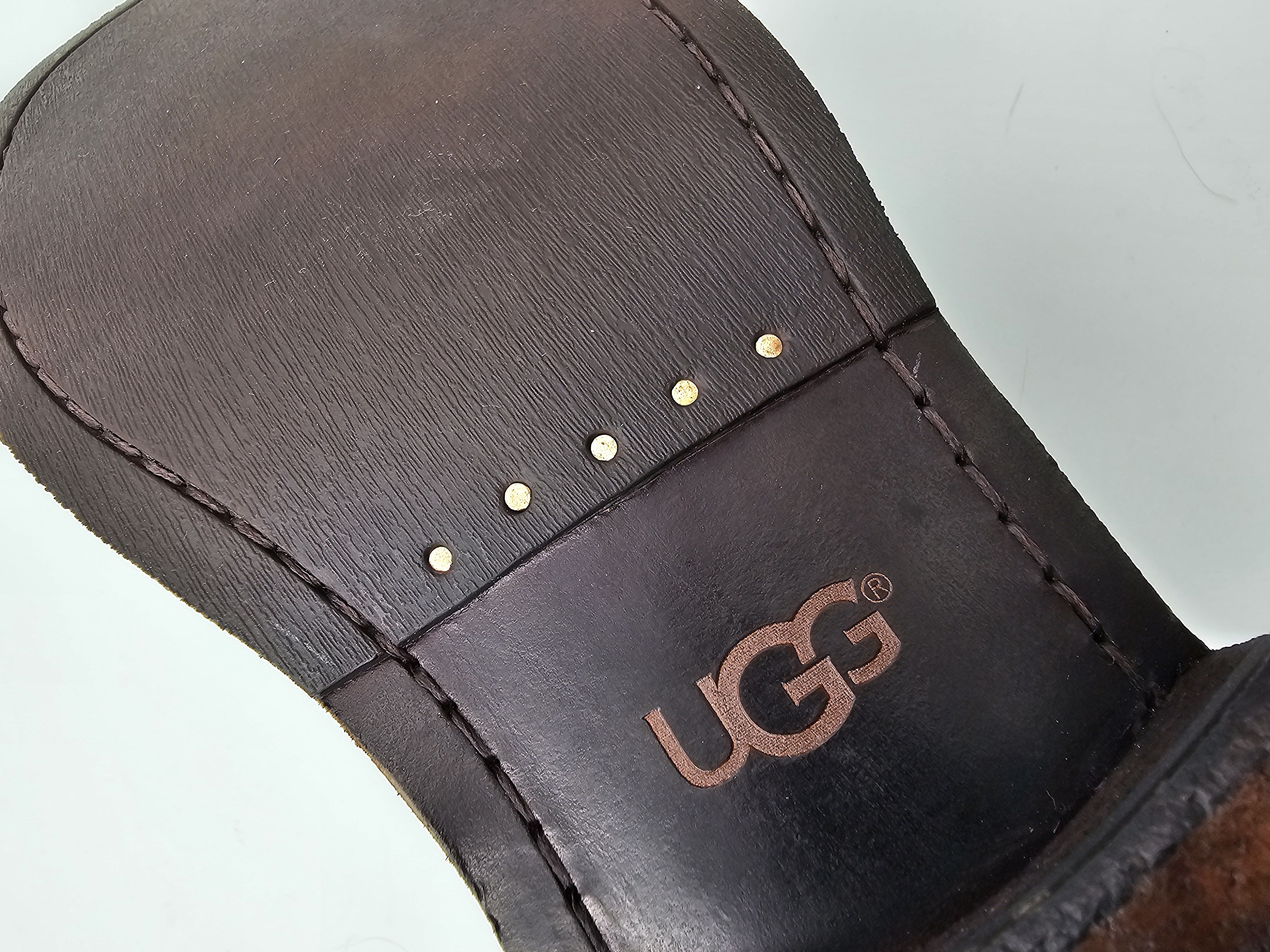 Ugg UGG Fabrizia Black Leather Ankle Boots Size 37 Size US 7 / IT 37 - 12 Thumbnail