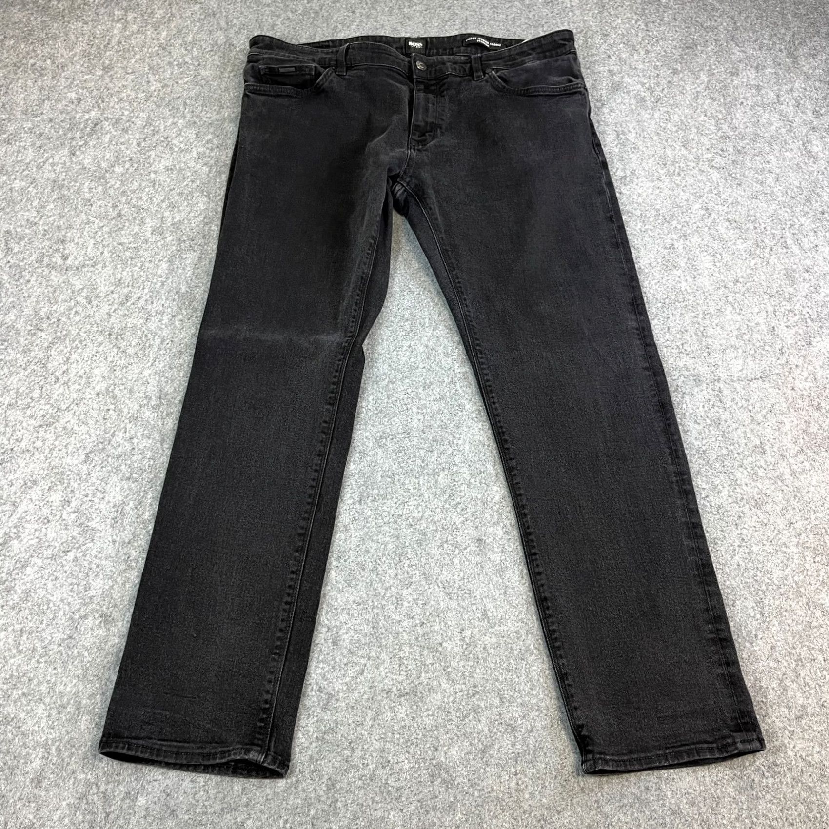 Hugo Boss HUGO BOSS Jeans Regular Tapered 38 32 Dark Wash Black Stretch Maine 3 Mens"} Size US 38 / EU 54 - 2 Thumbnail