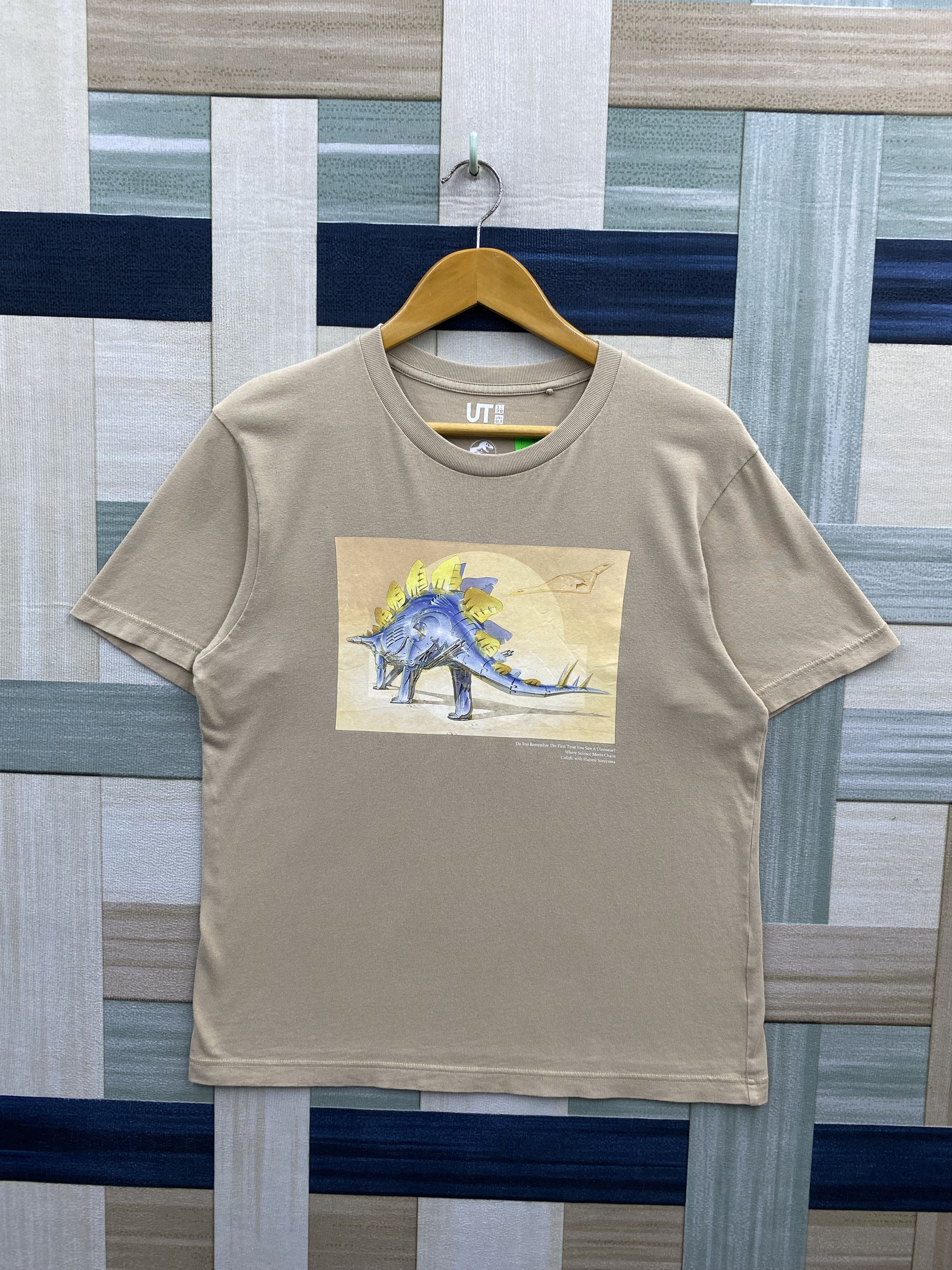 Club Sorayama × Uniqlo Jurassic World Art By Hajime Sorayama Uniqlo T-Shirt Size US S / EU 44-46 / 1 - 1 Thumbnail