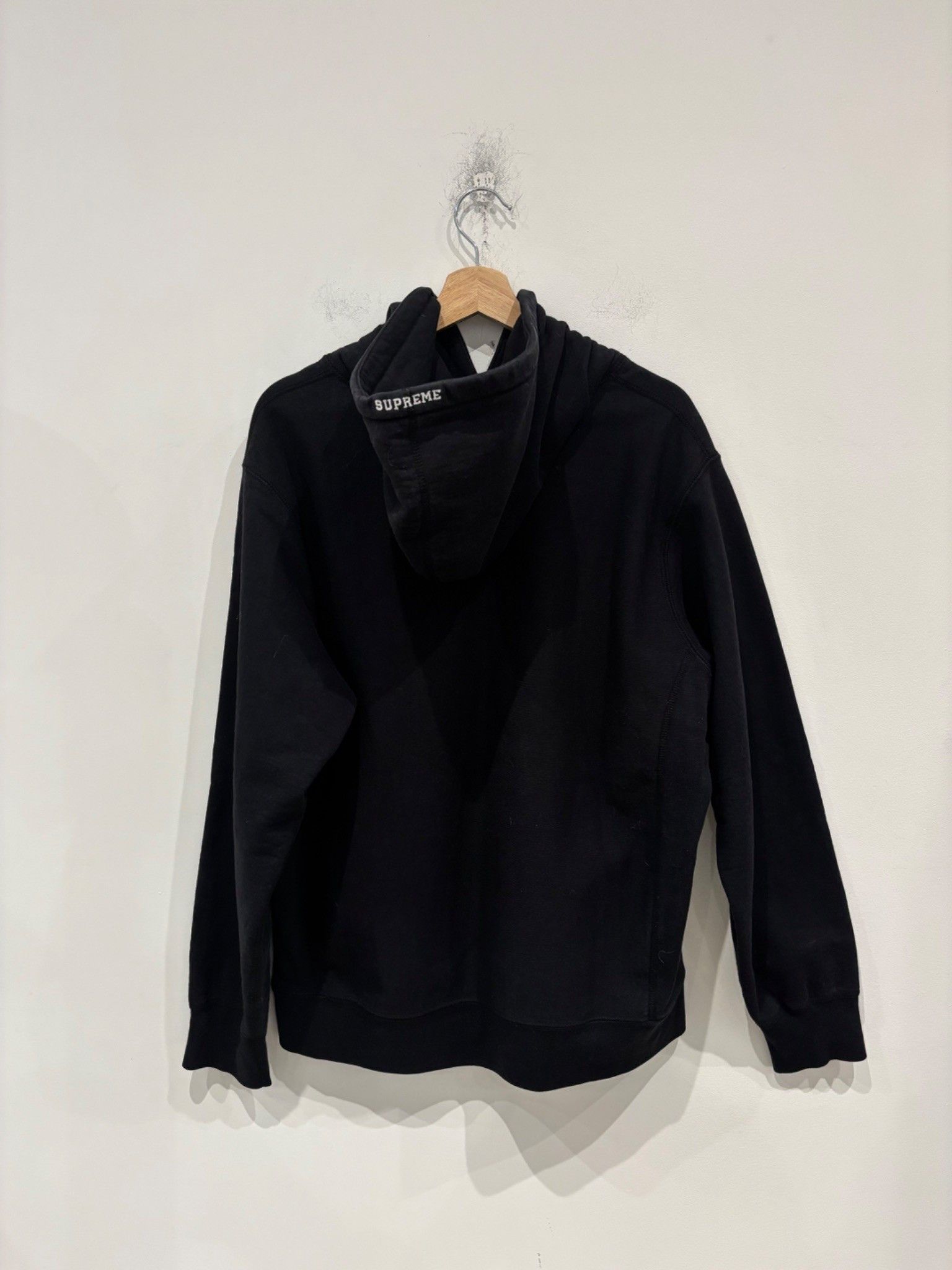 Supreme Supreme S Logo Hooded Sweatshirt Black Size US L / EU 52-54 / 3 - 2 Thumbnail