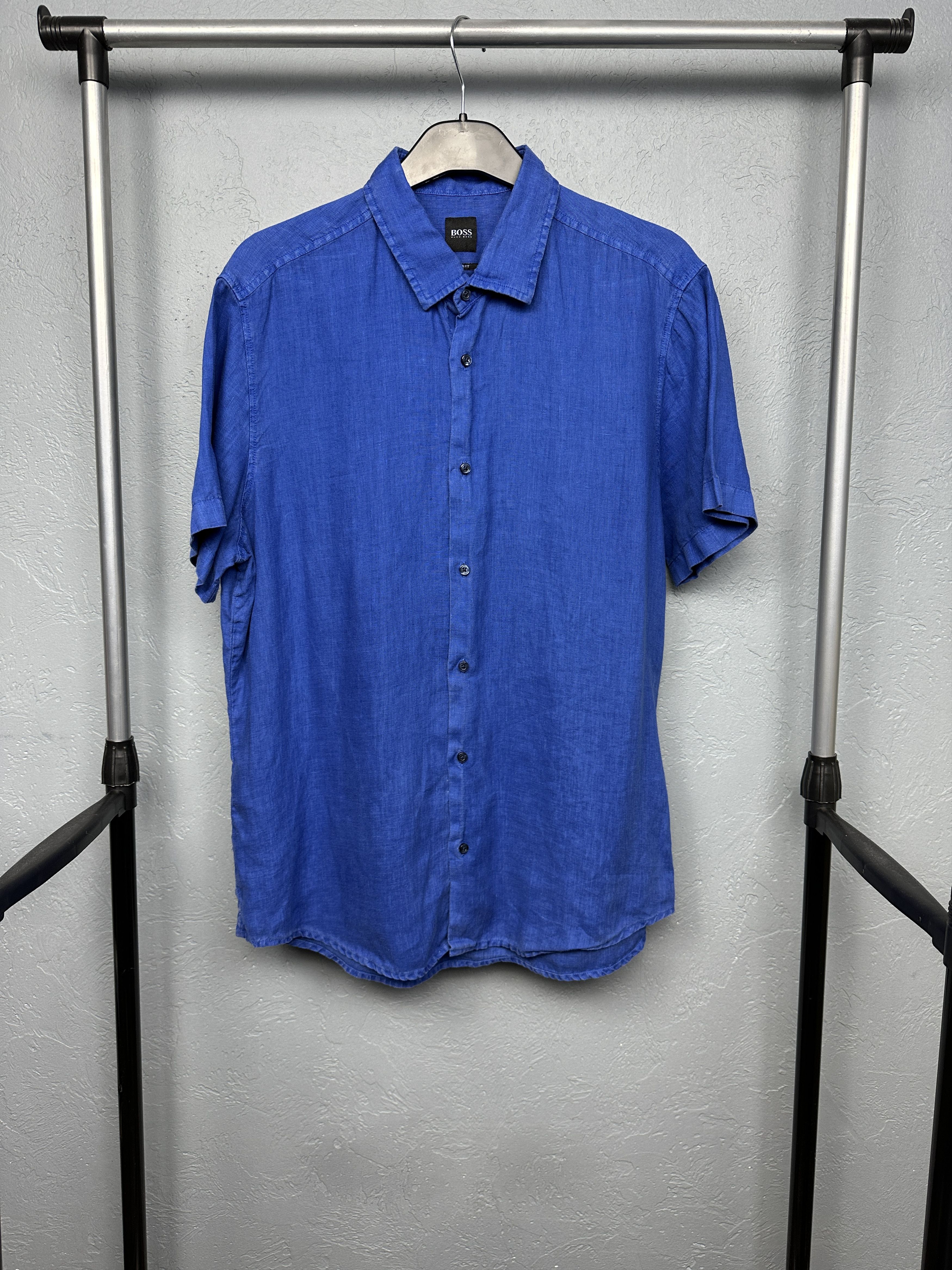 Hugo Boss Hugo Boss Vintage Mens LINEN Short Sleeve Shirt Size US L / EU 52-54 / 3 - 1 Thumbnail