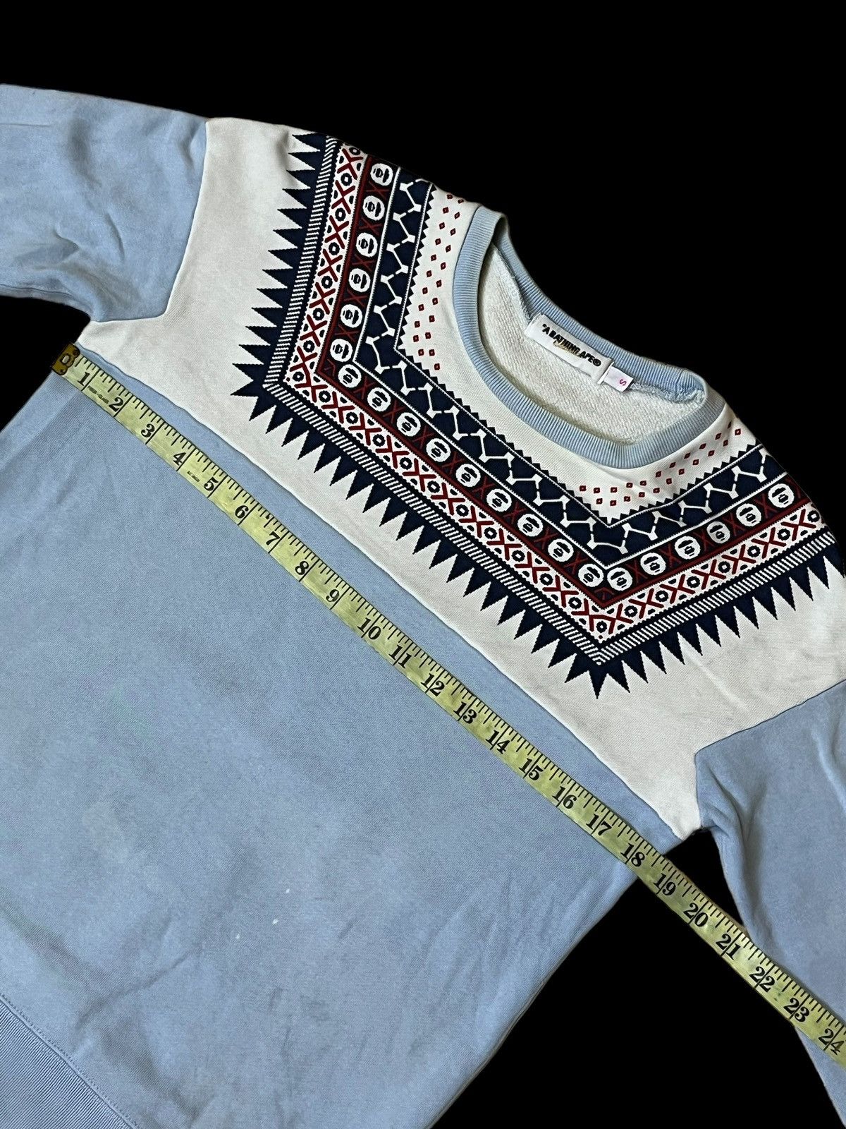 Bape A BATHING APE BAPE NATIVE NAVAJO CREWNECK SWEATSHIRT Size S / US 4 / IT 40 - 8 Thumbnail