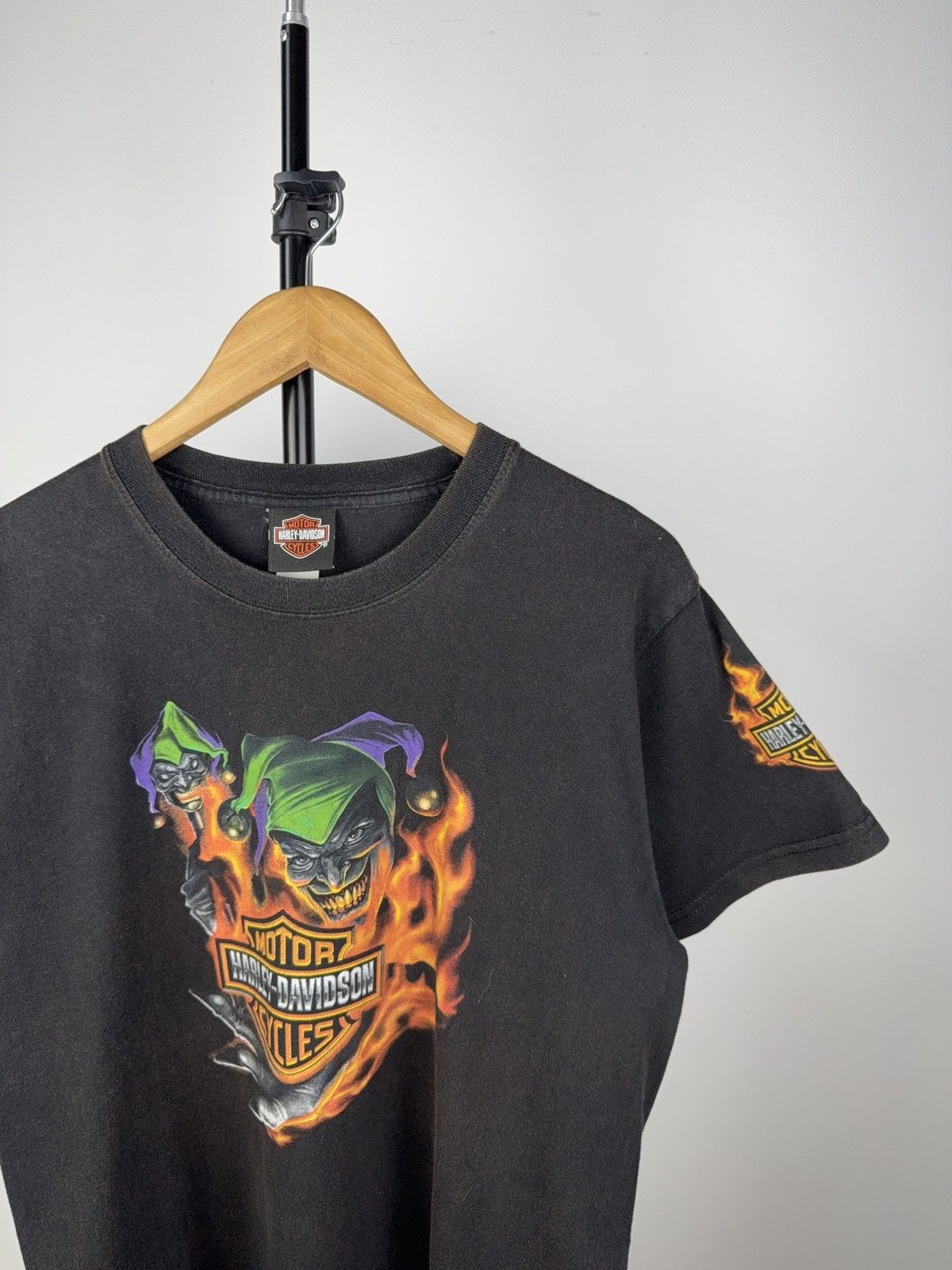 Harley Davidson × Vintage Harley-Davidson Flame Joker Tee 2006 Black Bear England Size US L / EU 52-54 / 3 - 2 Thumbnail