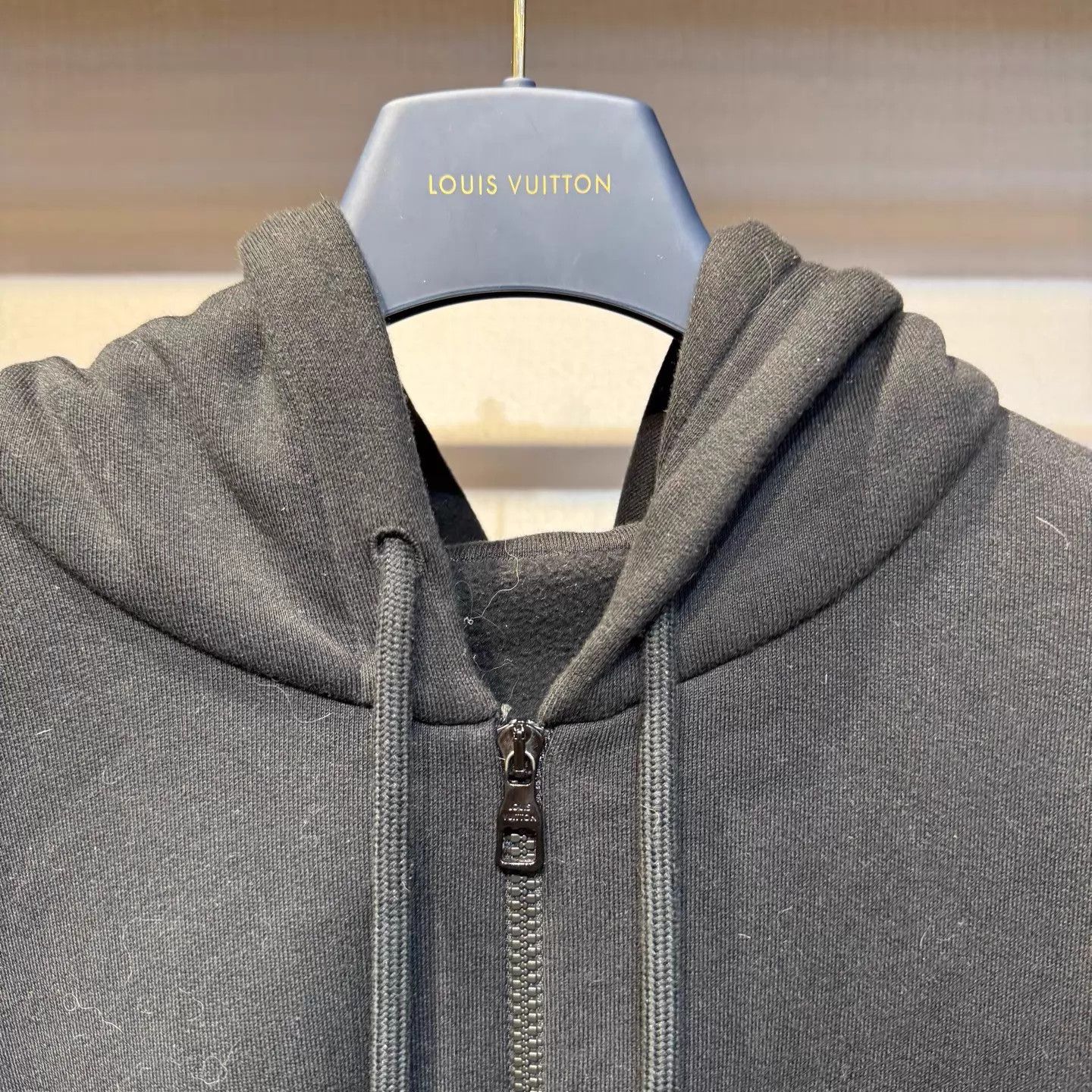 Louis Vuitton Louis Vuitton 1854 zipper hoodie XXL new (134/77) Size US XXL / EU 58 / 5 - 2 Thumbnail
