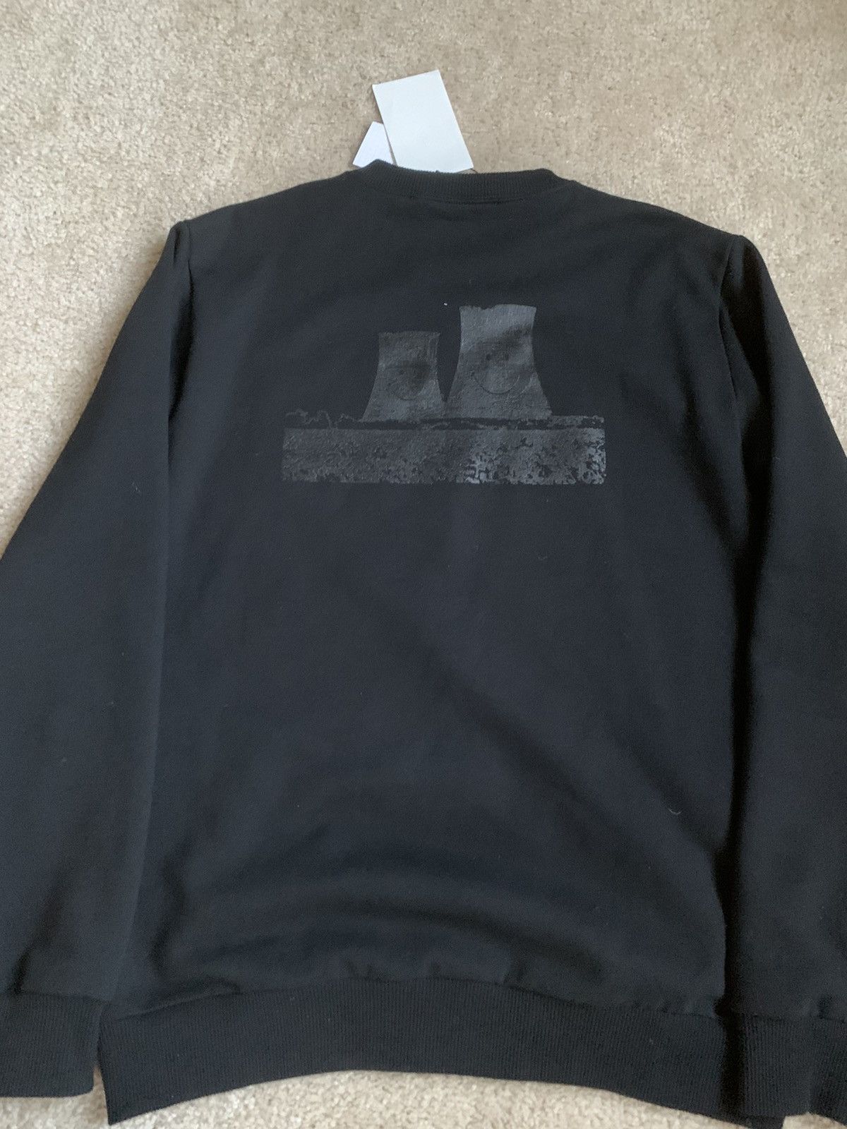 1017 ALYX 9SM 1017 Alyx 9sm dual design sweatshirt size M Size US M / EU 48-50 / 2 - 2 Thumbnail