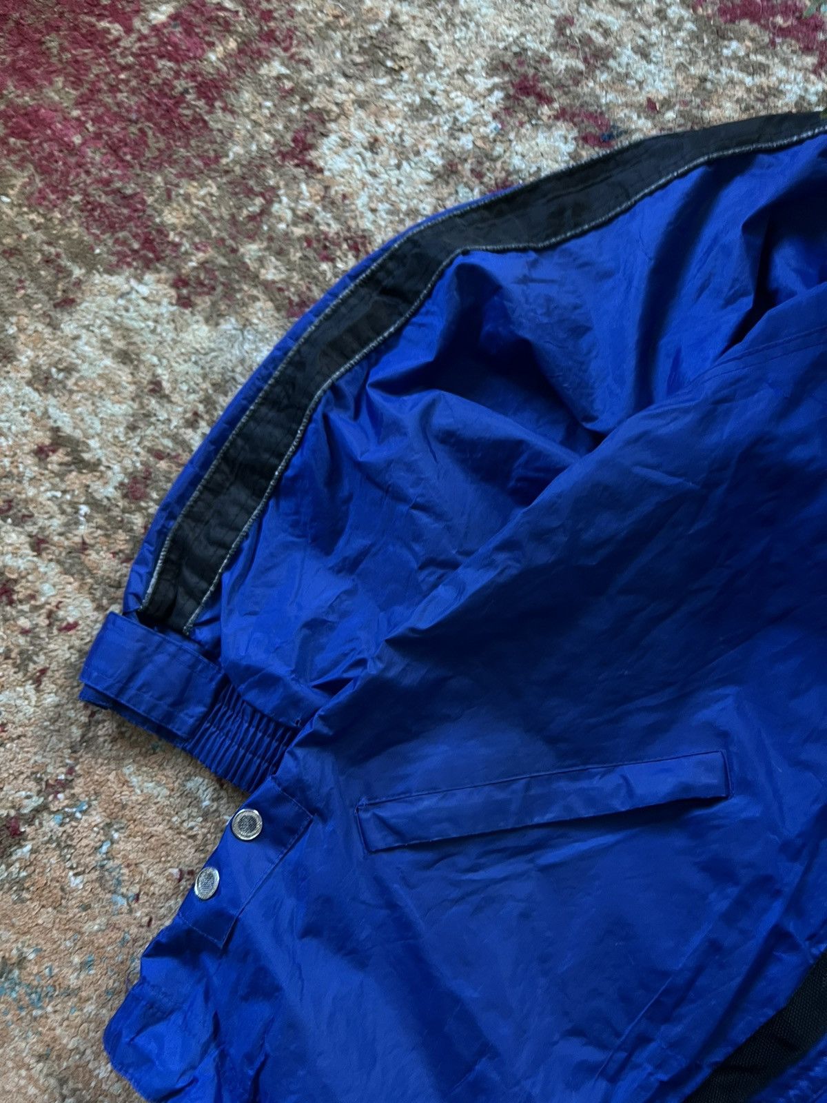 Vintage 🏀 90’s NIKE FIT RETRO BOOTLEG BIG LOGO SWOOSH JACKET Size US XL / EU 56 / 4 - 8 Thumbnail