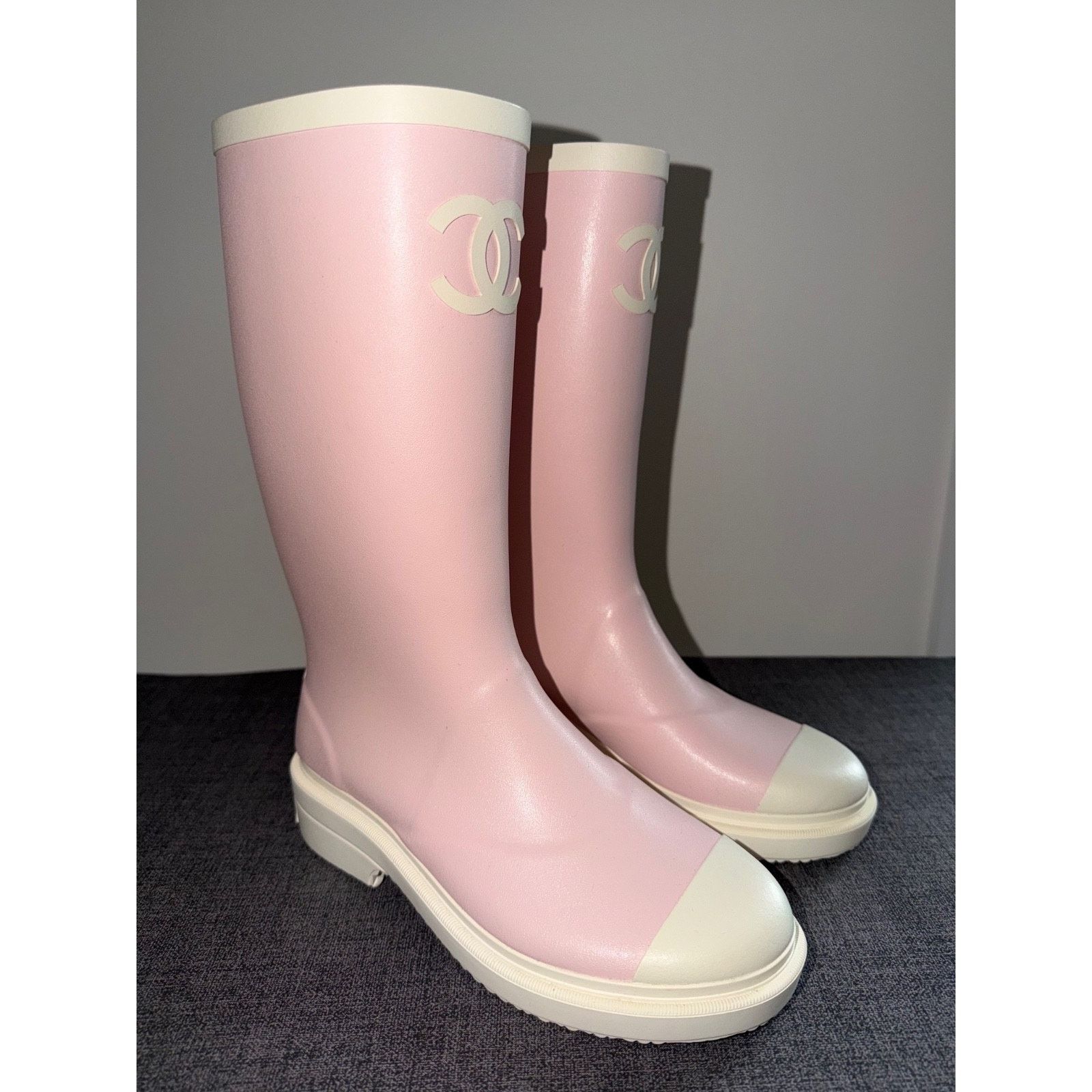 Chanel Chanel Rose Pink White Rubber Rain Boots 38 Size US 8 / IT 38 - 5 Thumbnail