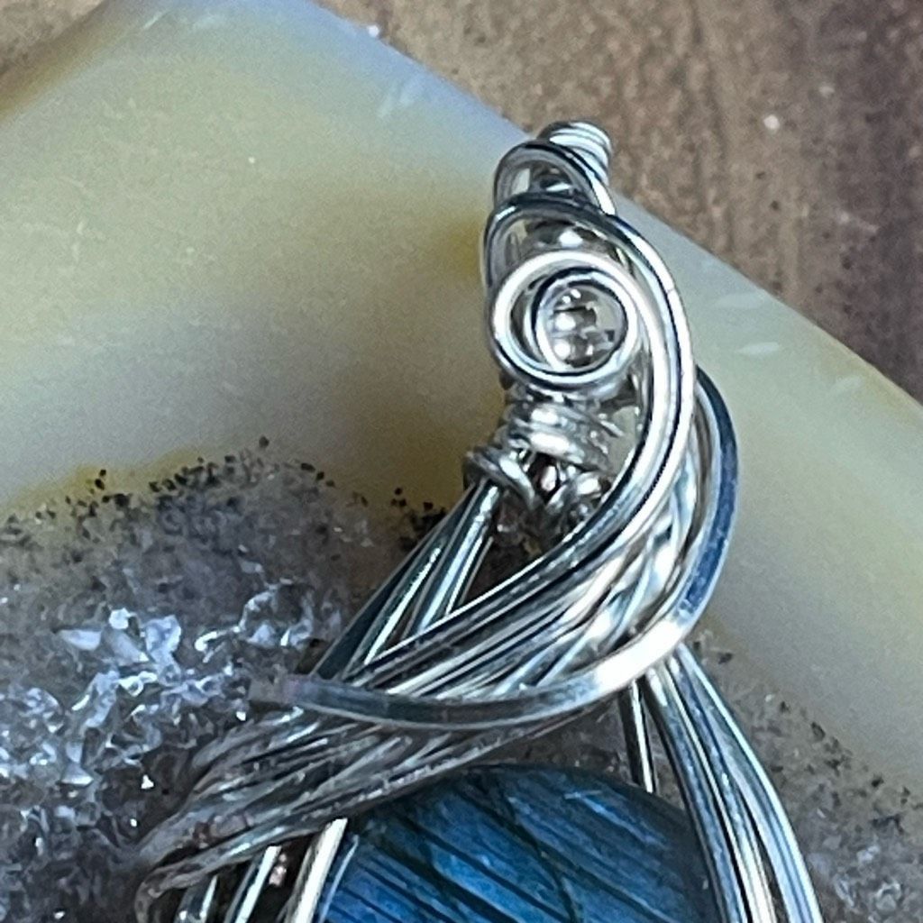 Handmade Artisan handmade barcode blue flash lined labradorite pendant wire wrap necklace silver-plated copper energy Size ONE SIZE - 3 Thumbnail