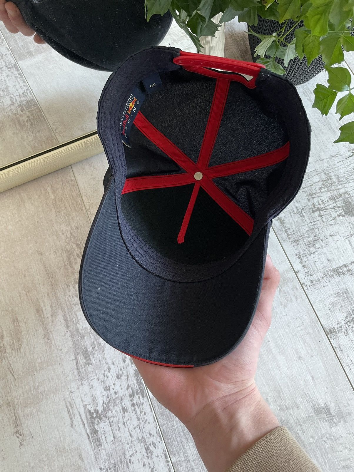 Red Bull Red Bull Racing Aston Martin F1 Hats Cap RARE Size ONE SIZE - 6 Thumbnail