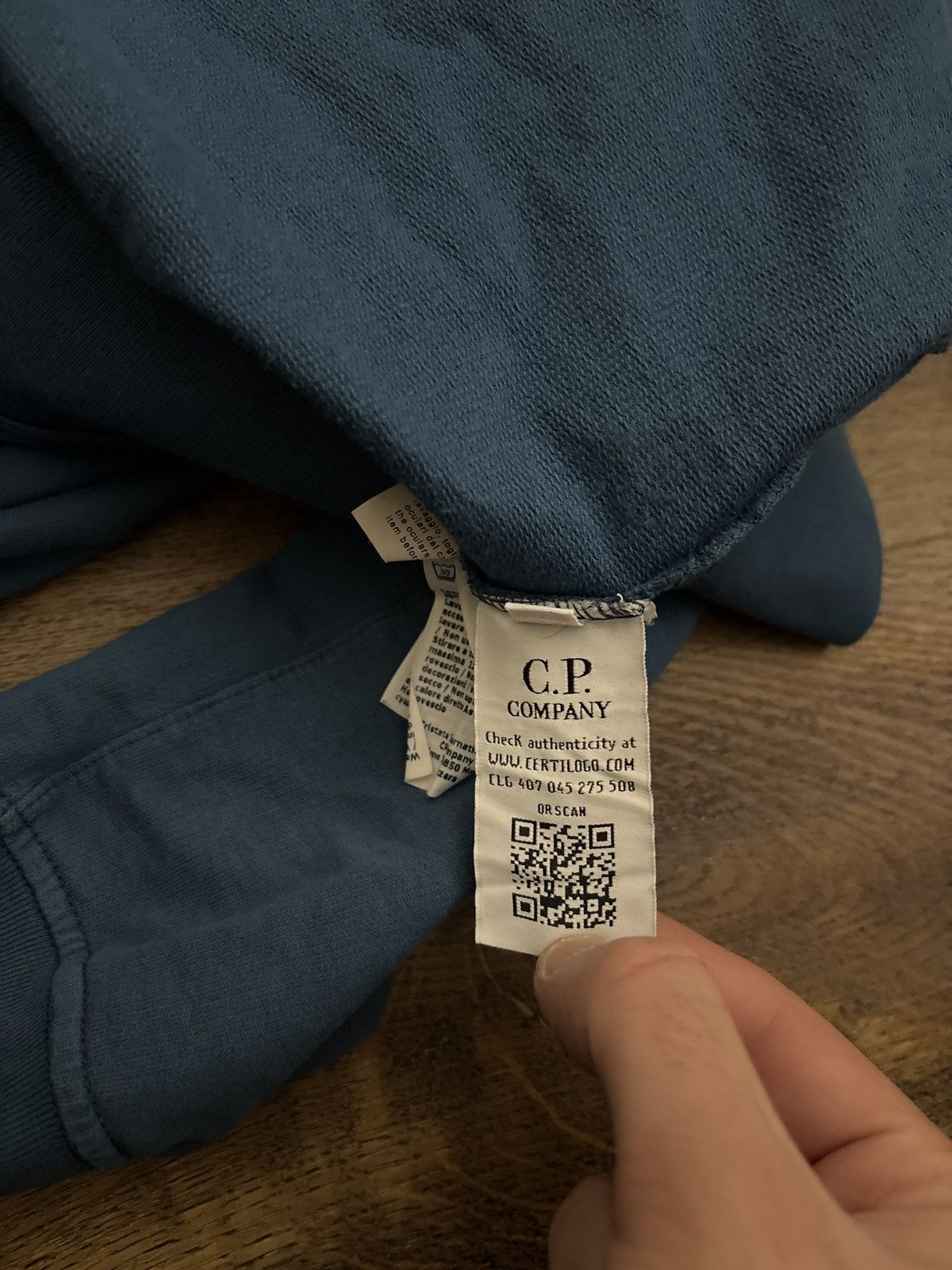 C.P. Company Sweat CP Company Size US M / EU 48-50 / 2 - 8 Thumbnail