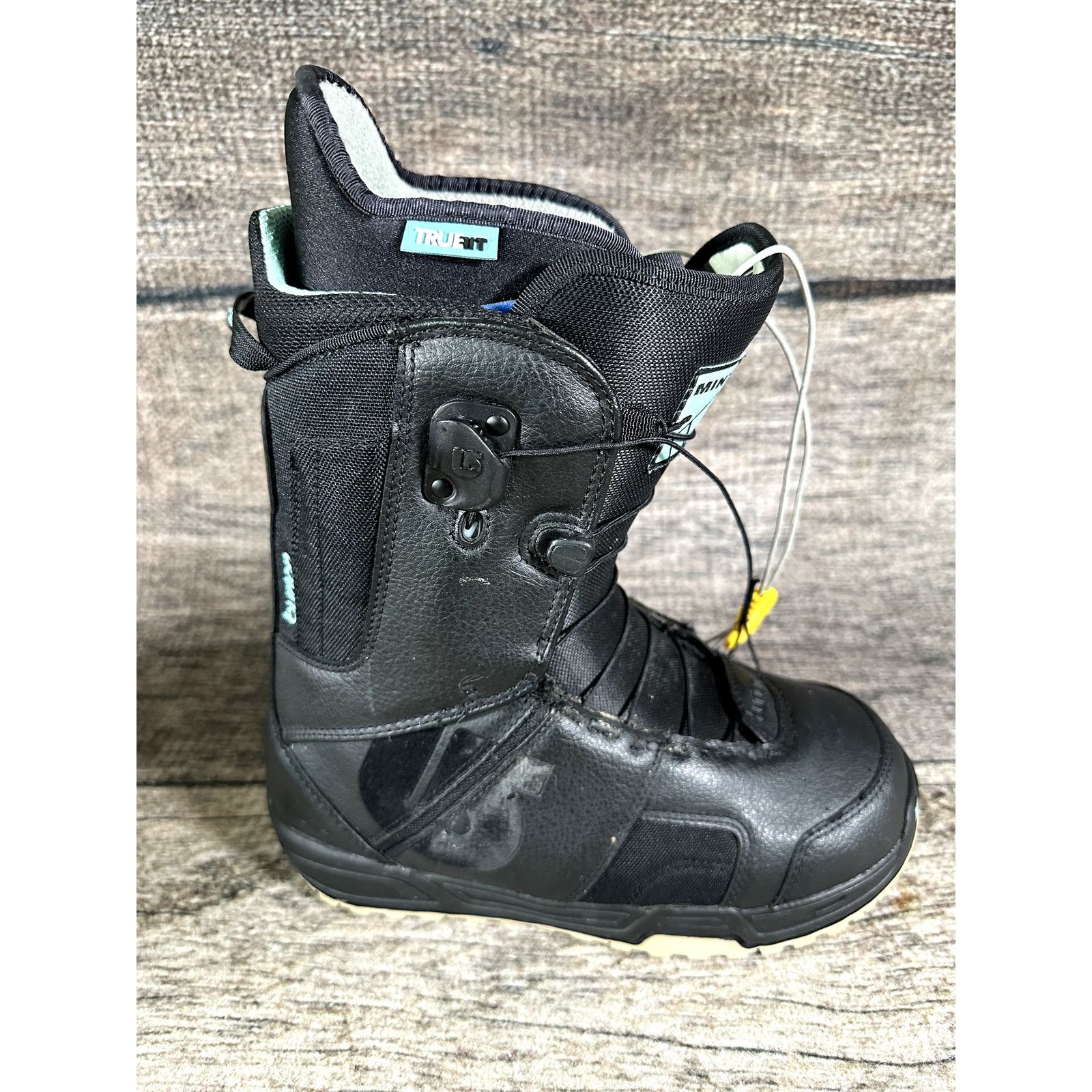 Burton BURTON Mint Boa Snowboard Boots Black Women's Size 6 Size US 6.5 / IT 36.5 - 6 Thumbnail