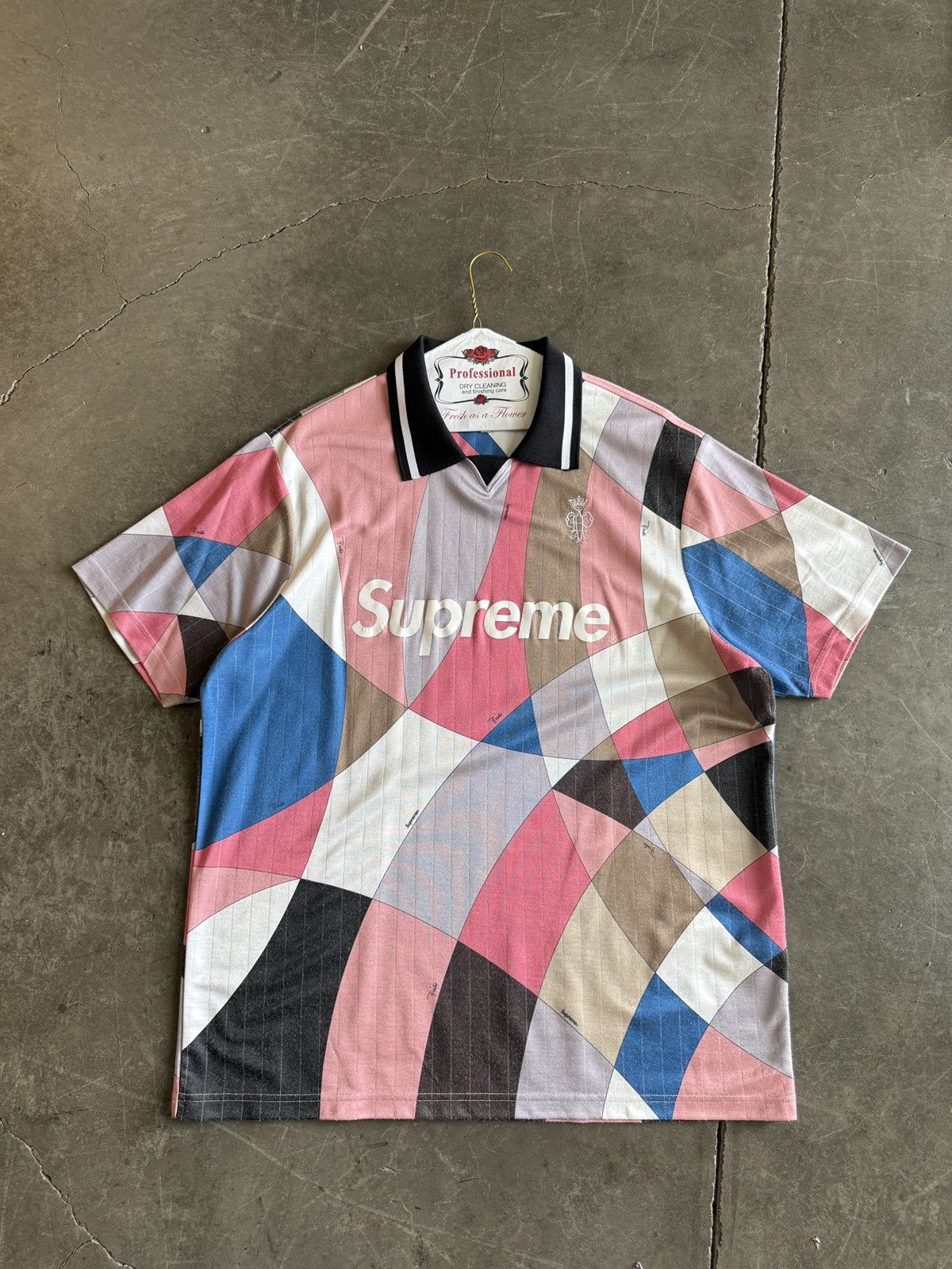 Supreme Supreme x Emilio jersey Size US XL / EU 56 / 4 - 1 Preview