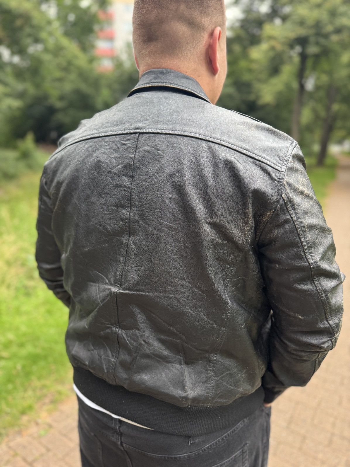 Armani Exchange Armani Jeans Black Leather Jacket – Distressed Look Size US L / EU 52-54 / 3 - 5 Thumbnail