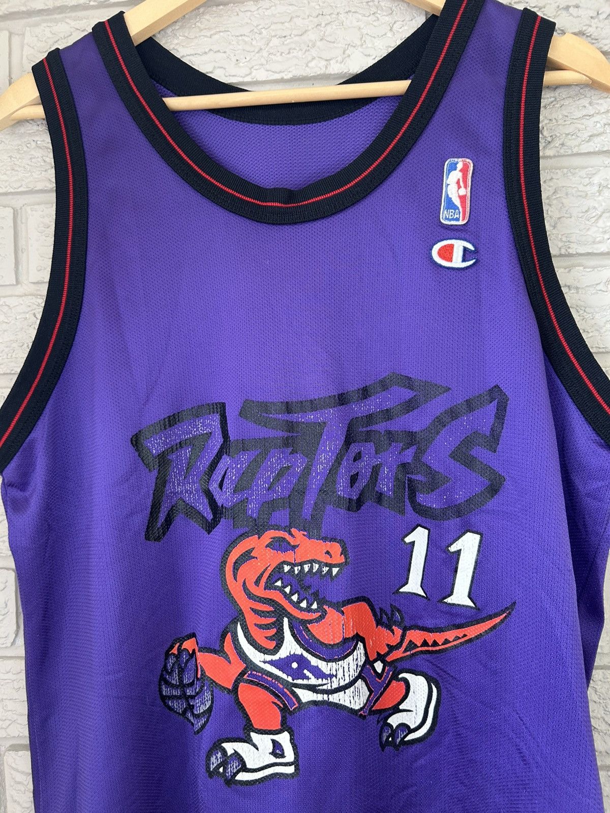 Champion × NBA × Vintage Vintage 90s Champion Toronto Raptors Isiah Thomas Jersey Size US M / EU 48-50 / 2 - 4 Thumbnail