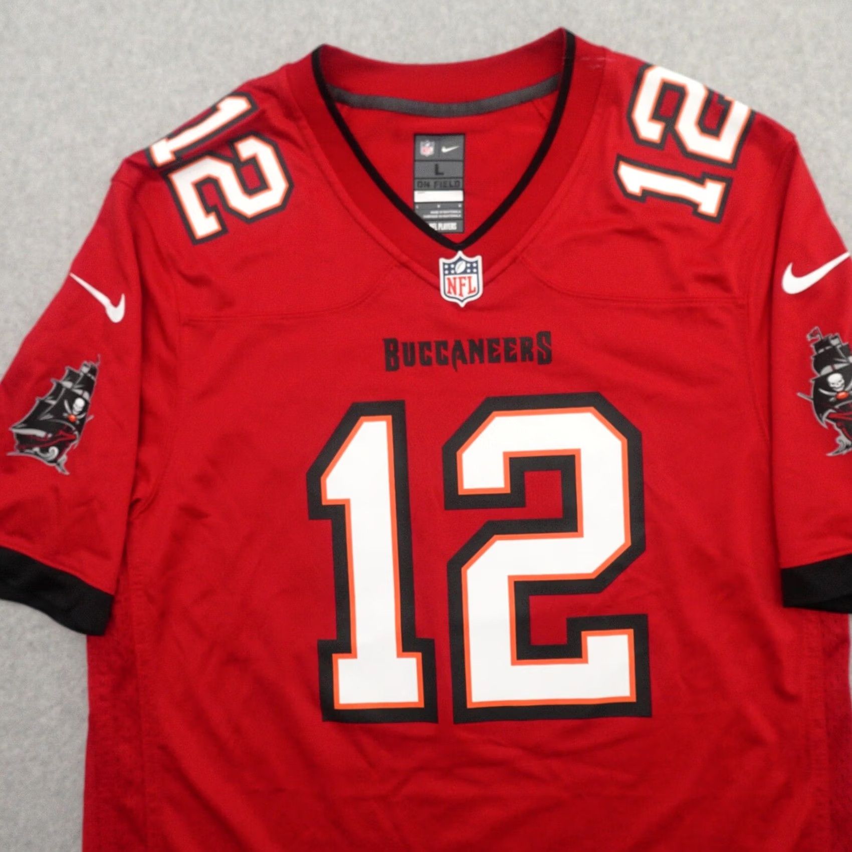 Nike Nike Tampa Bay Buccaneers Jersey Shirt Adult L Red Tom Brady 23X31 OnField NFL Nike MEASUREMENTS ARE PROVIDED IN PICTURES Size US L / EU 52-54 / 3 - 7 Thumbnail