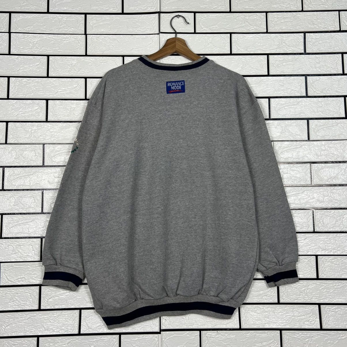 Vintage CasBis ROMANCE Paris Big Logo Crewneck Sweatshirt #3941-C180 Size US L / EU 52-54 / 3 - 17 Thumbnail
