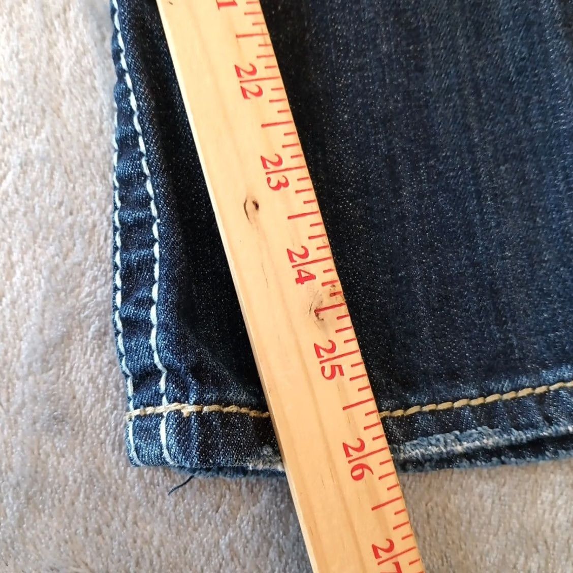 Silver Jeans Co. Silver Jeans Jeans Womens Size 26 Blue Straight Dark Wash 28x26 Low Rise Denim 5-Pocket Regular Mens? Size 26" / US 2 / IT 38 - 5 Thumbnail