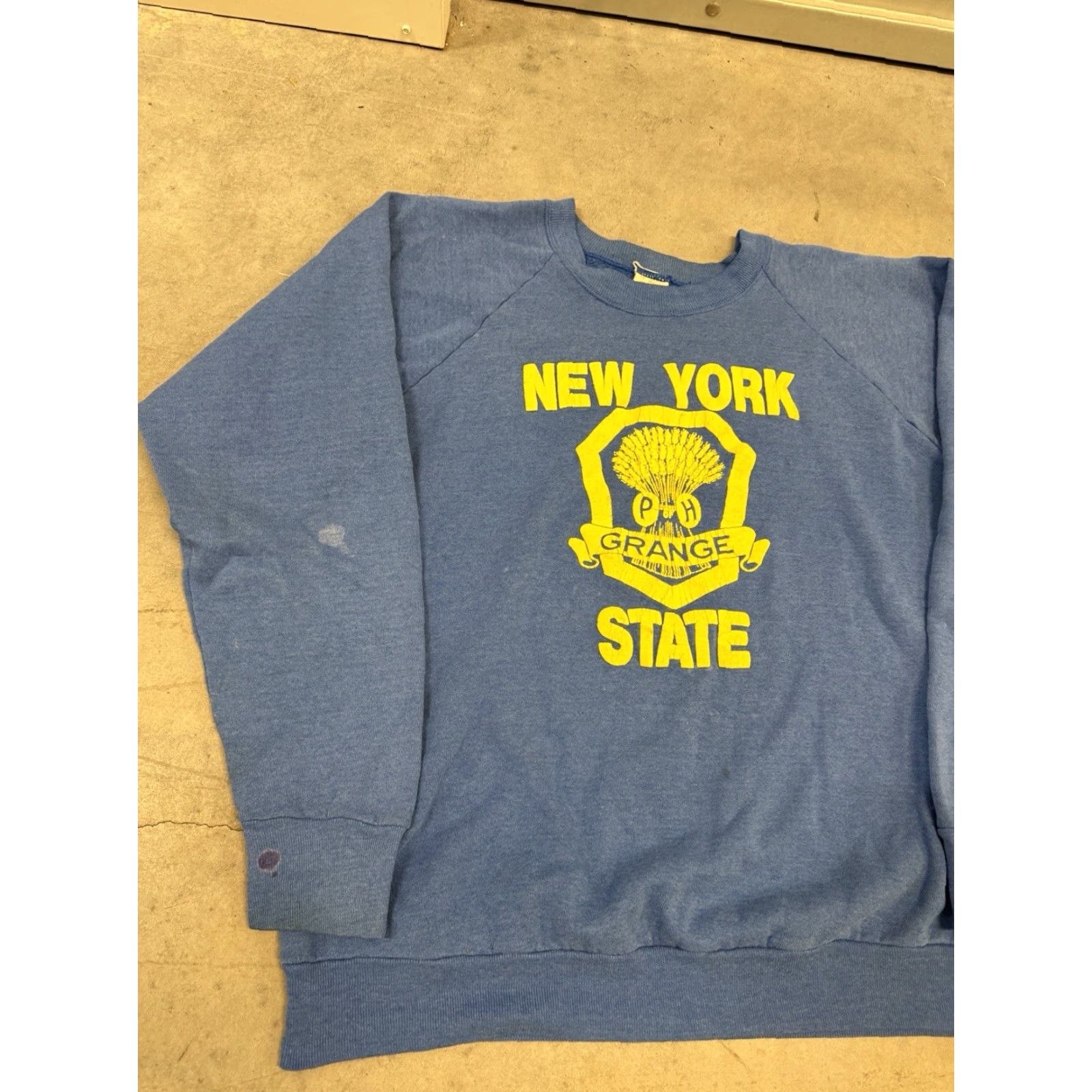 Fruit Of The Loom VINTAGE 80s Grange Farming NY Patrons of Husbandry Blue Sweatshirt XL Unisex Adults Pullover Crewneck Size US XL / EU 56 / 4 - 4 Thumbnail