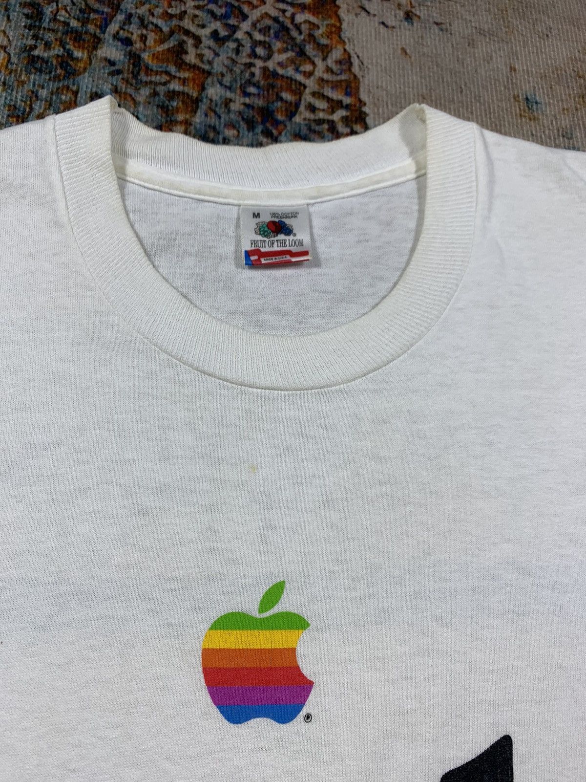 Apple Vintage Apple Rainbow Logo Computers Size US M / EU 48-50 / 2 - 6 Thumbnail