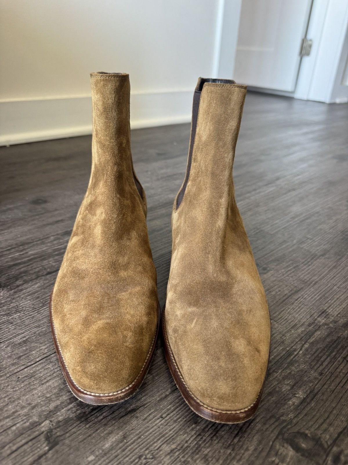 Saint Laurent Paris Saint Laurent Paris Tan Suede Chelsea Boots EU40 Size US 7 / EU 40 - 2 Thumbnail