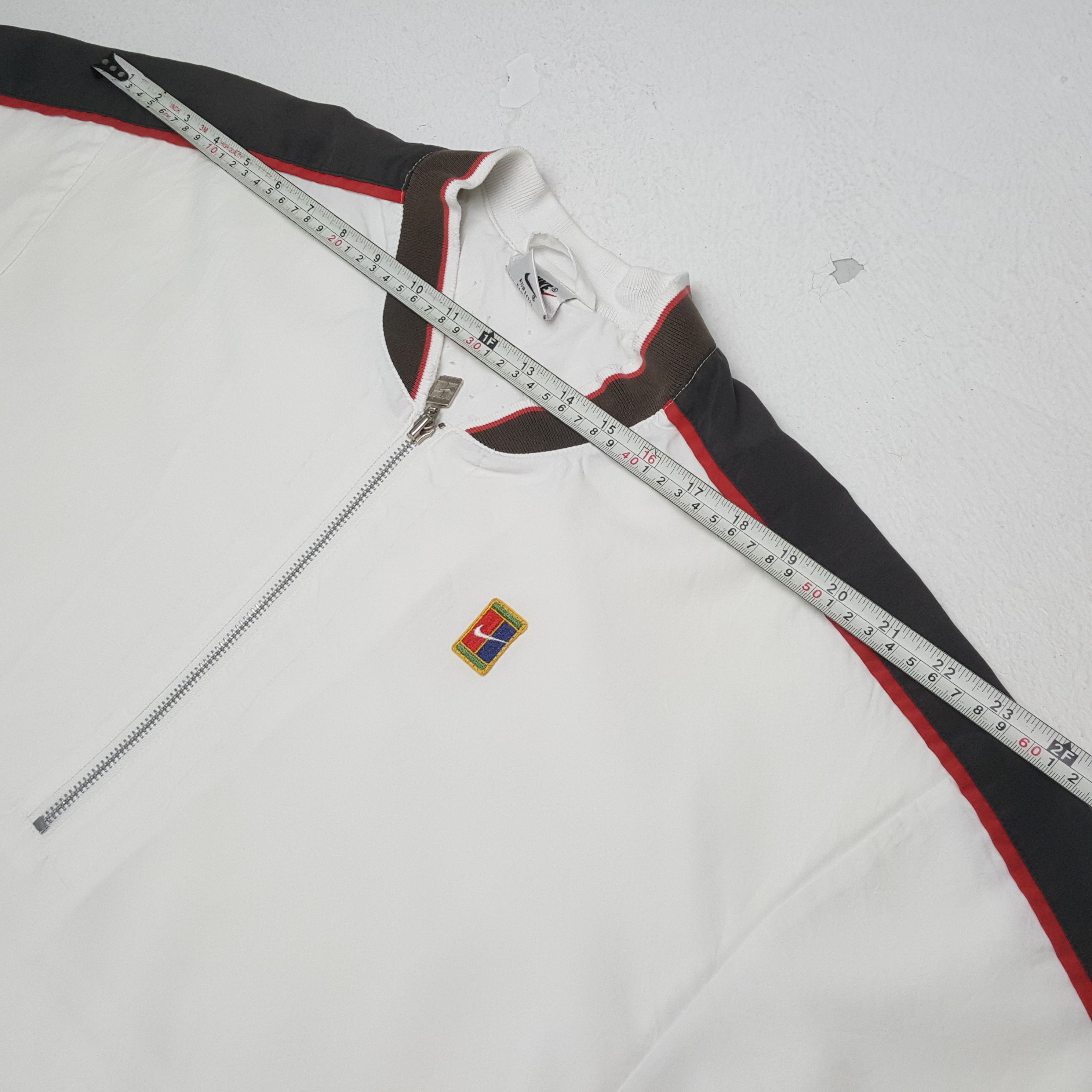 Nike × Vintage Vintage NIKE Court Tennis Sportswear Windbreaker Jacket Size US L / EU 52-54 / 3 - 4 Thumbnail