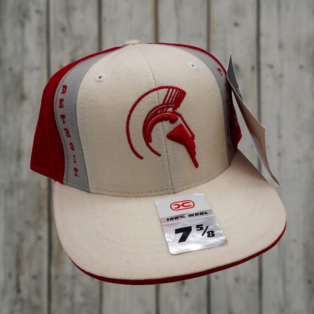 Vintage Detroit Titans Hat Mens 7 5/8 Wool Fitted Baseball Cap Cream Red Size ONE SIZE - 1 Thumbnail